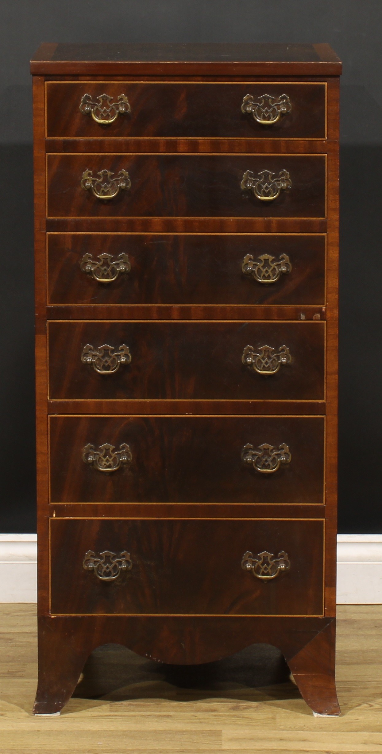 A George III style mahogany chest, of six drawers, 99cm high, 46.5cm wide, 36cm deep - Image 2 of 6