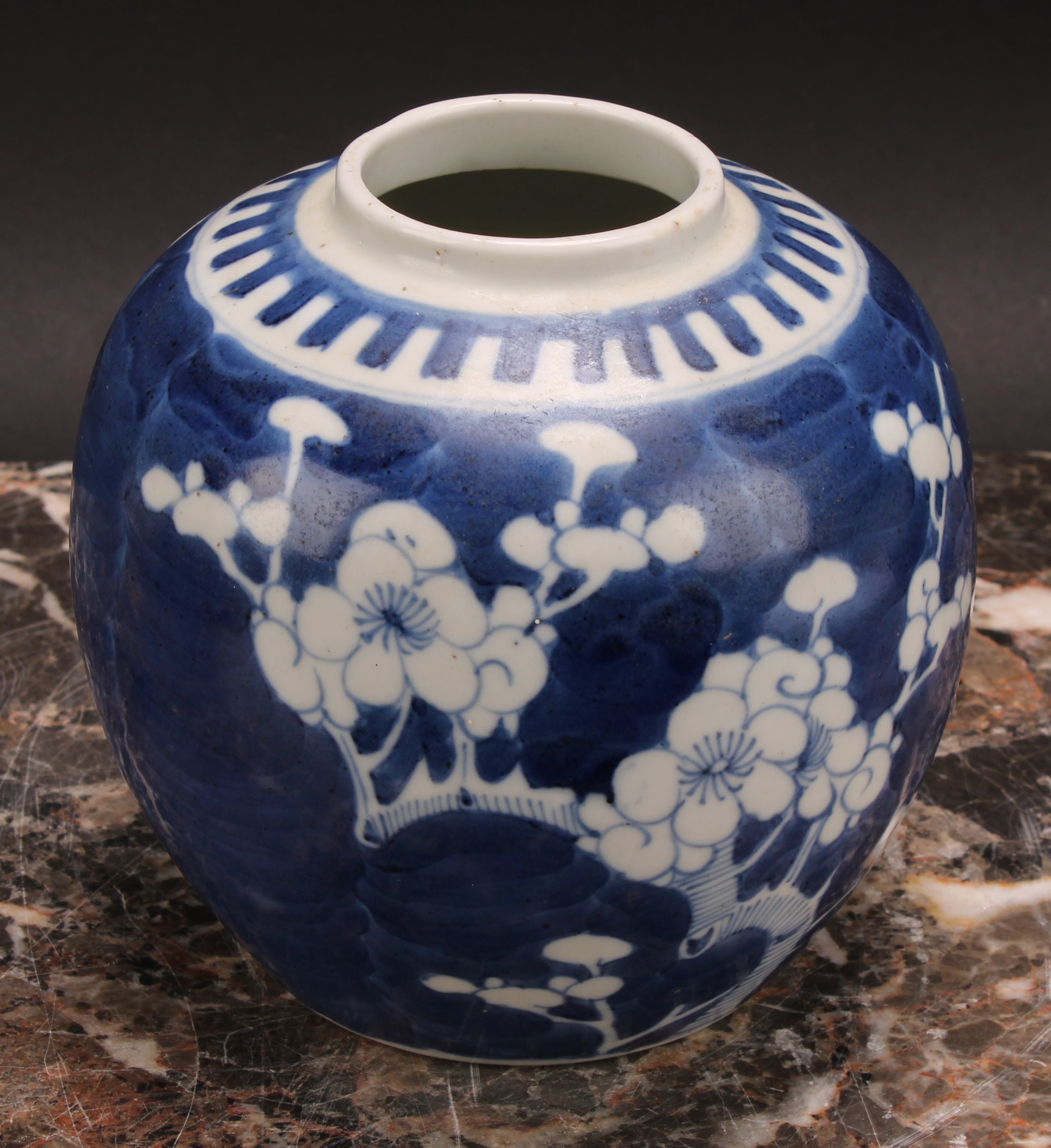 A Chinese ovoid ginger jar, painted in tones of underglaze blue with blossoming prunus on a ground - Image 8 of 9