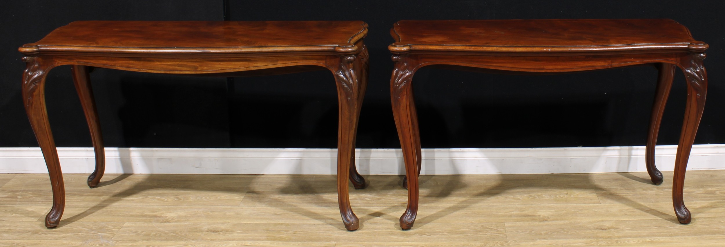 A pair of unusual 19th century mahogany pier/occasional dining tables, in the French Hepplewhite - Image 2 of 12