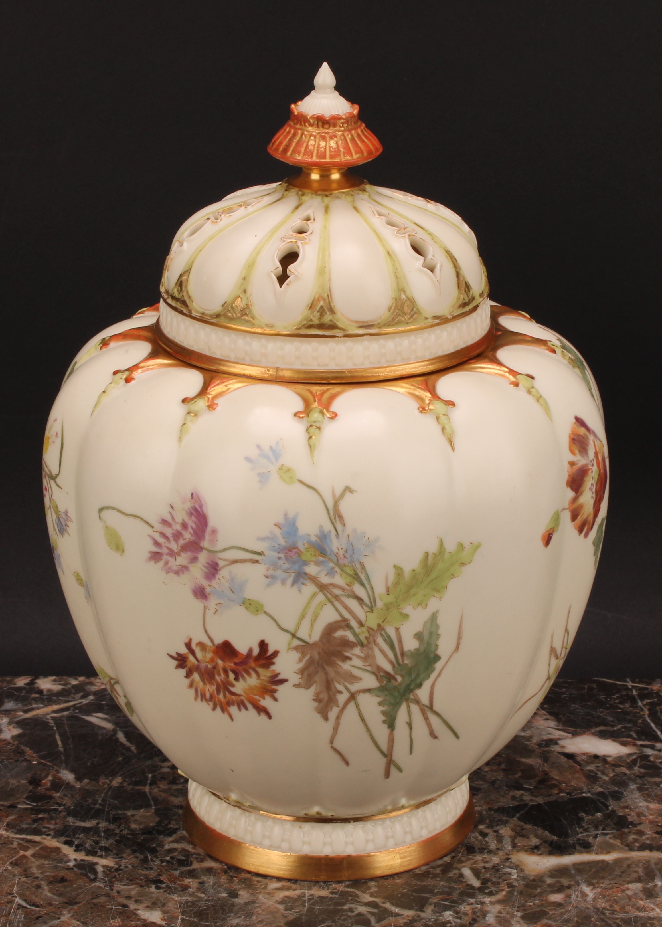 A Royal Worcester lobed ovoid pot pourri vase and cover, painted with flowers on an ivory ground, - Image 2 of 6