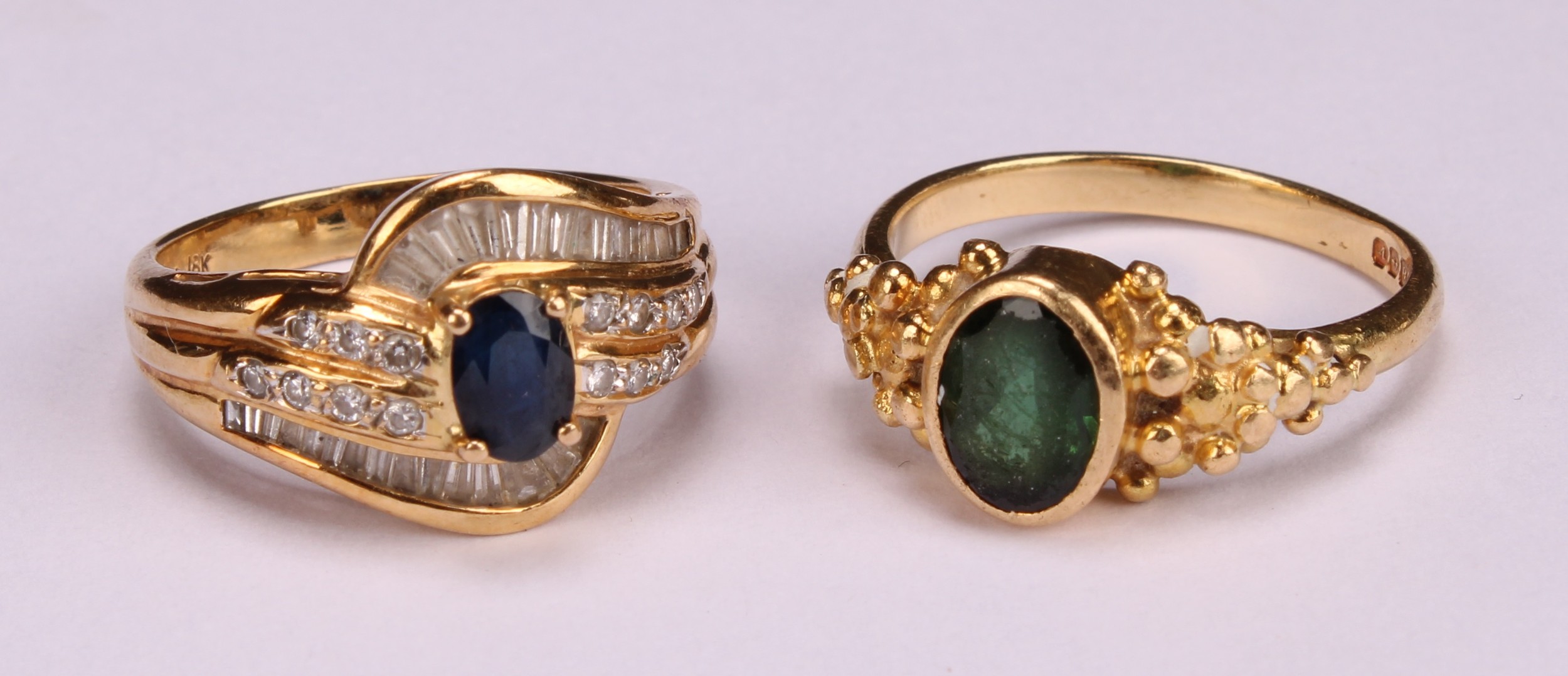 An 18ct gold diamond and blue stone ring, size M/N, marked 750, 5g; an 18ct gold ring, set with a - Image 2 of 8