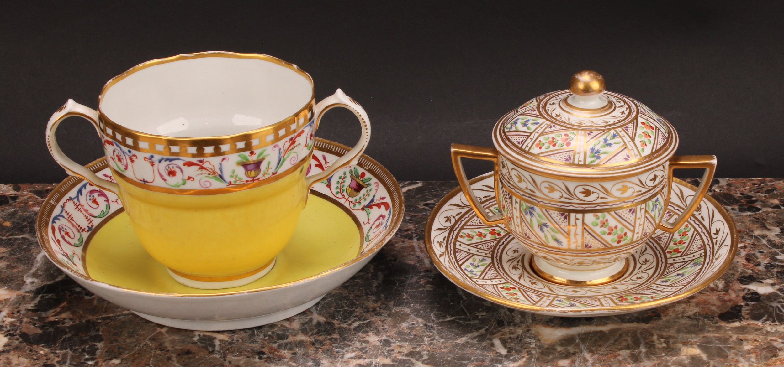 A Coalport caudle cup and stand, decorated with a gilded band of urns and foliate scrolls, above a - Image 2 of 8