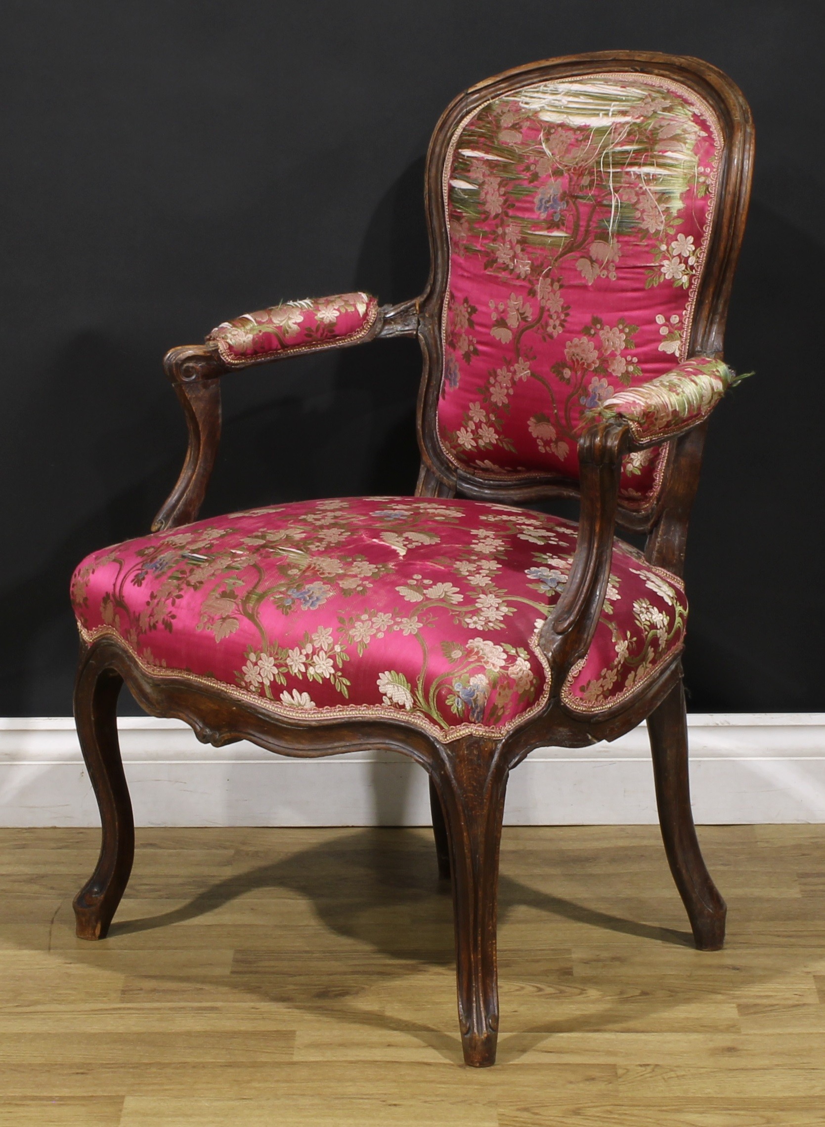 A pair of 19th century French Louis XV Revival beech fauteuil à la reine elbow chairs, 86cm high, - Image 4 of 9