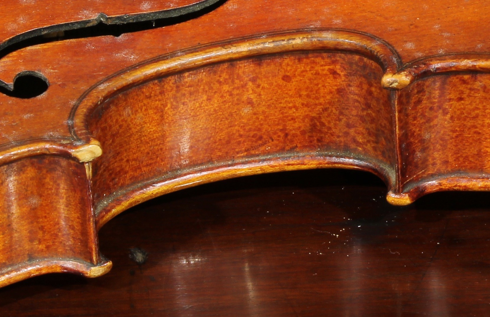 A German violin, the two-piece back 36cm long excluding button, paper label printed Manufactured - Image 7 of 10