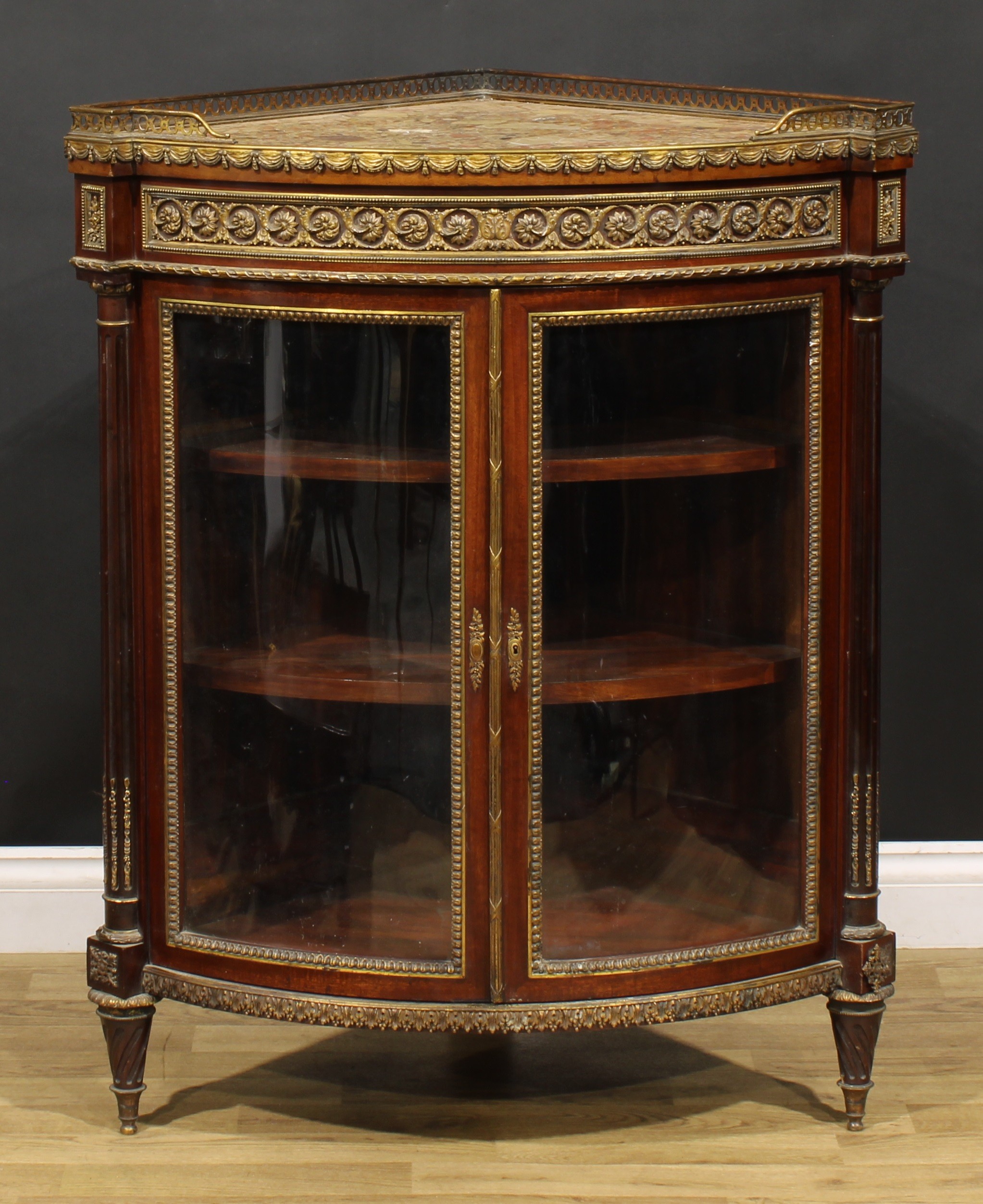 A Louis XV Revival gilt metal mounted mahogany floor standing corner vitrine, marble top with - Image 2 of 3