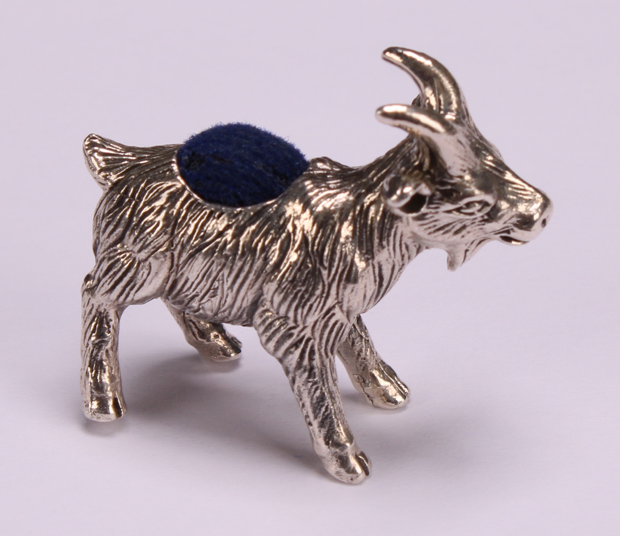 A sterling silver novelty pin cushion, as a goat, 3.5cm long - Image 4 of 4