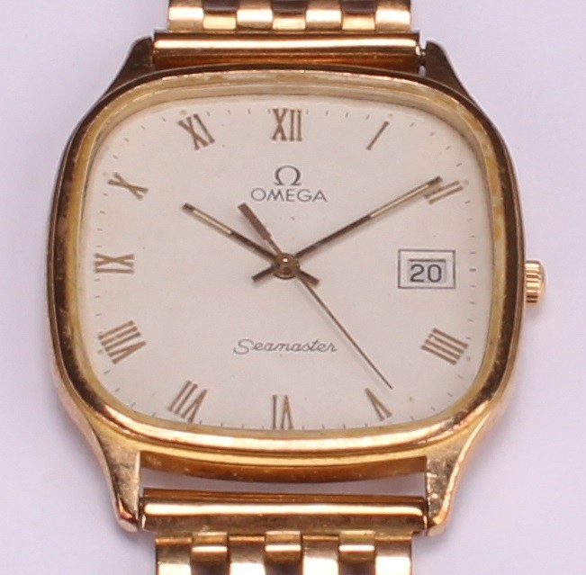 A gentleman's Omega Seamaster 9ct gold watch, rounded square face, Roman numerals, centre seconds - Image 3 of 4