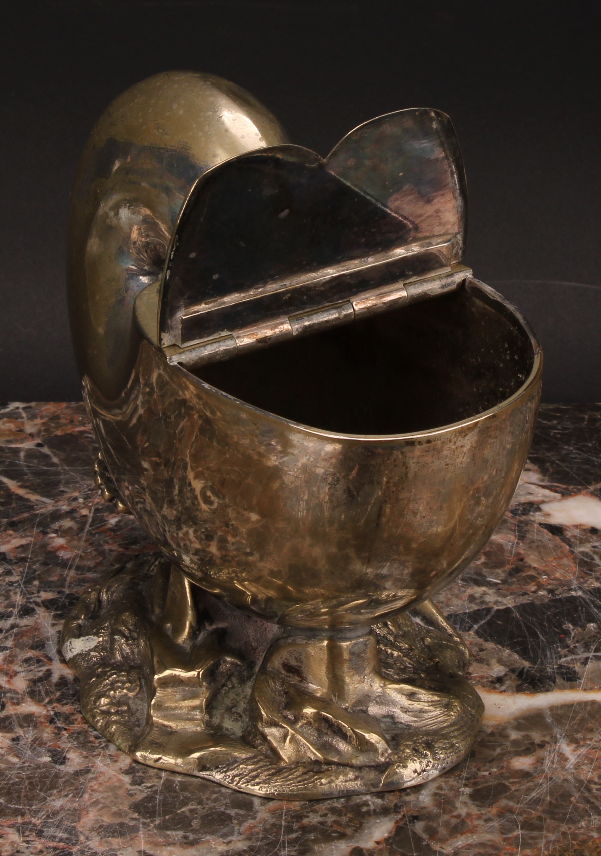 A Victorian E.P.N.S novelty spoon warmer, as a nautilus shell, hinged cover, rocky base, 15cm - Image 4 of 5