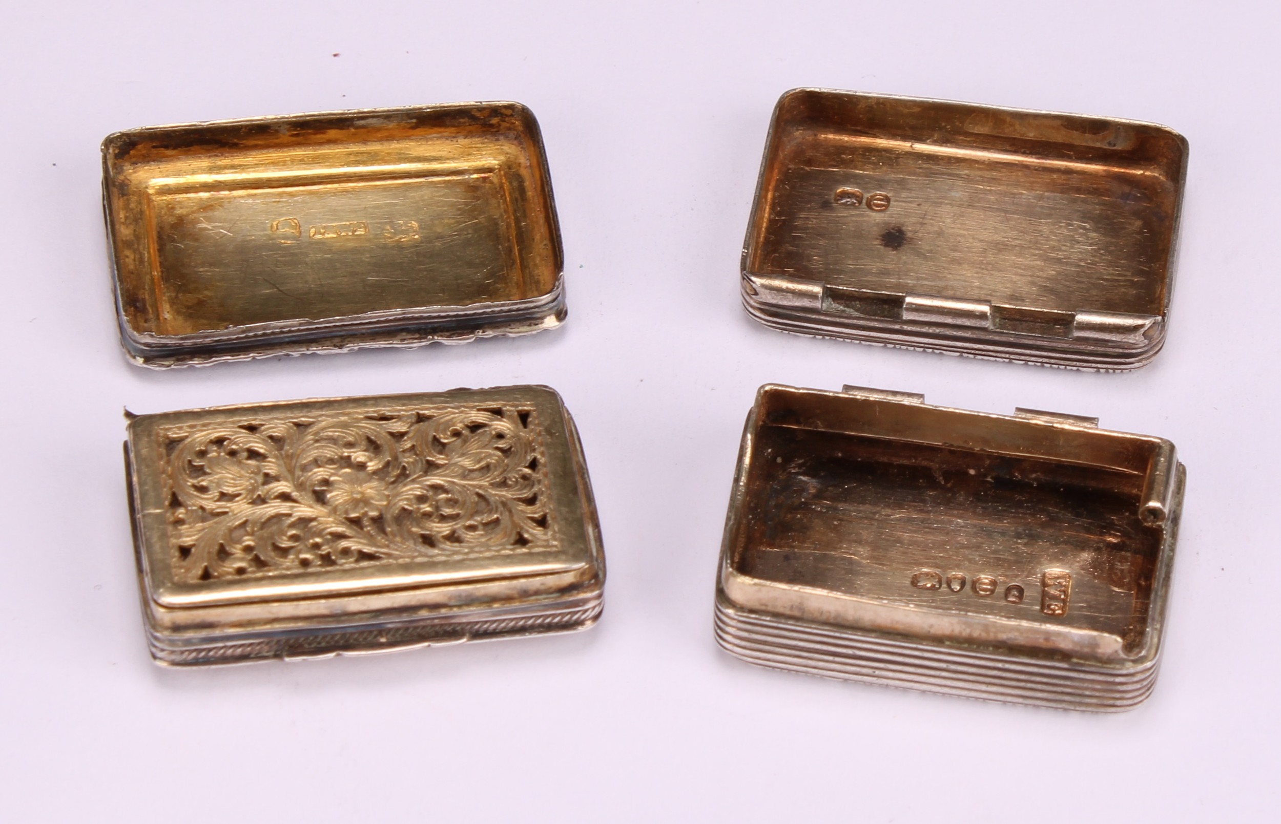 A George III silver rounded rectangular vinaigrette, hinged cover bright-cut engraved with stiff - Image 7 of 7