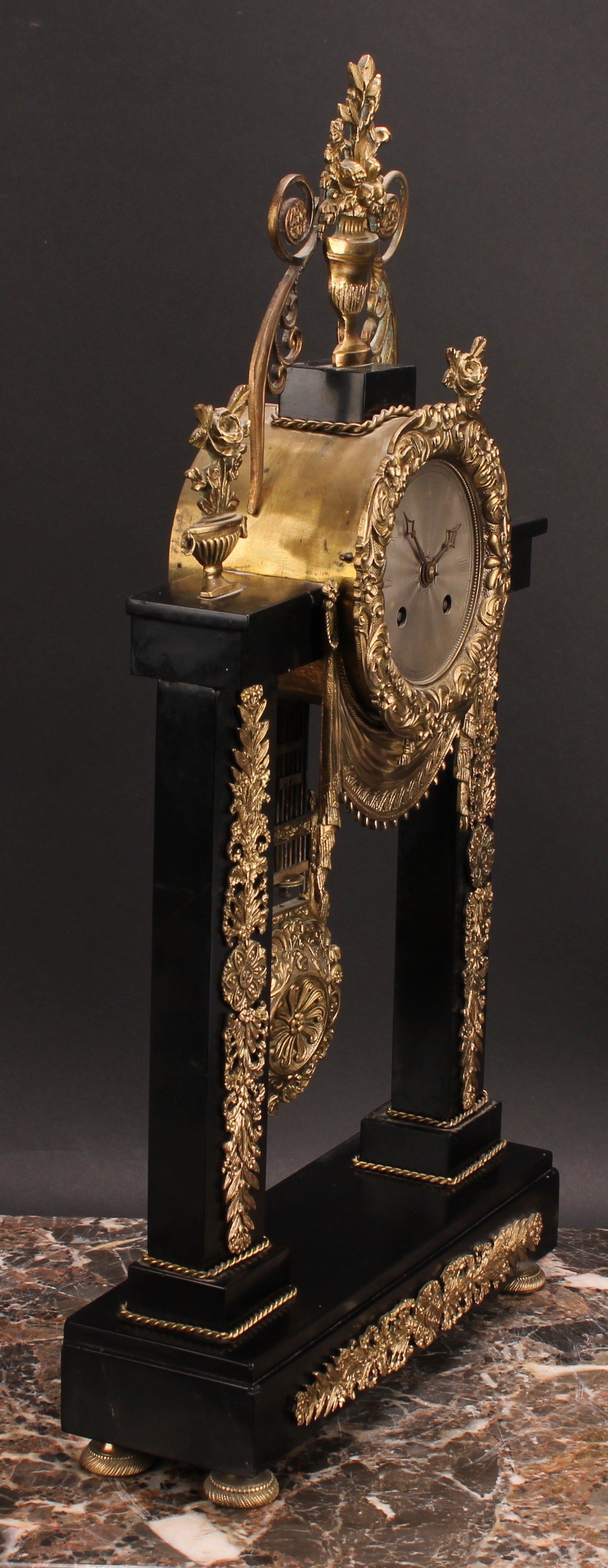 A French Empire design gilt metal mounted black slate portico clock, 8cm circular silvered dial, - Bild 2 aus 3