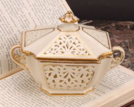 A Graingers Worcester reticulated two handled shaped rectangular box and cover, gilt line borders,