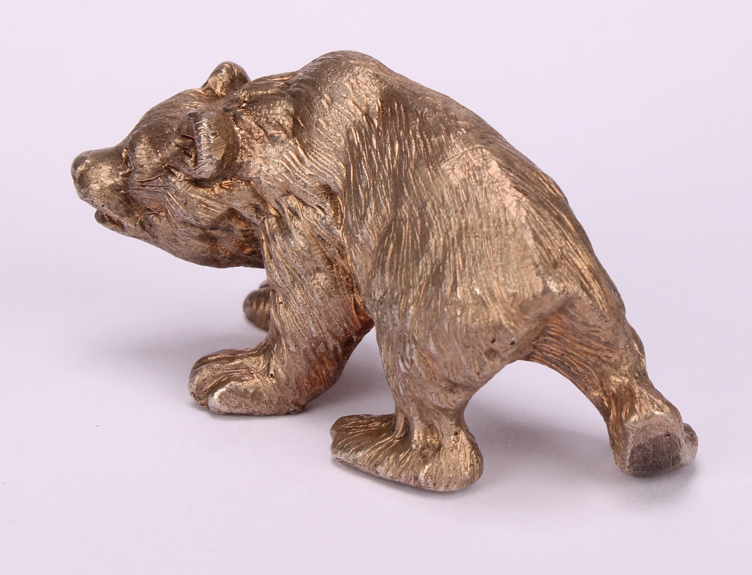 A Russian cast silver miniature model, of a bear, diamond eyes, 6cm long, 84 zolotnik mark - Image 4 of 5