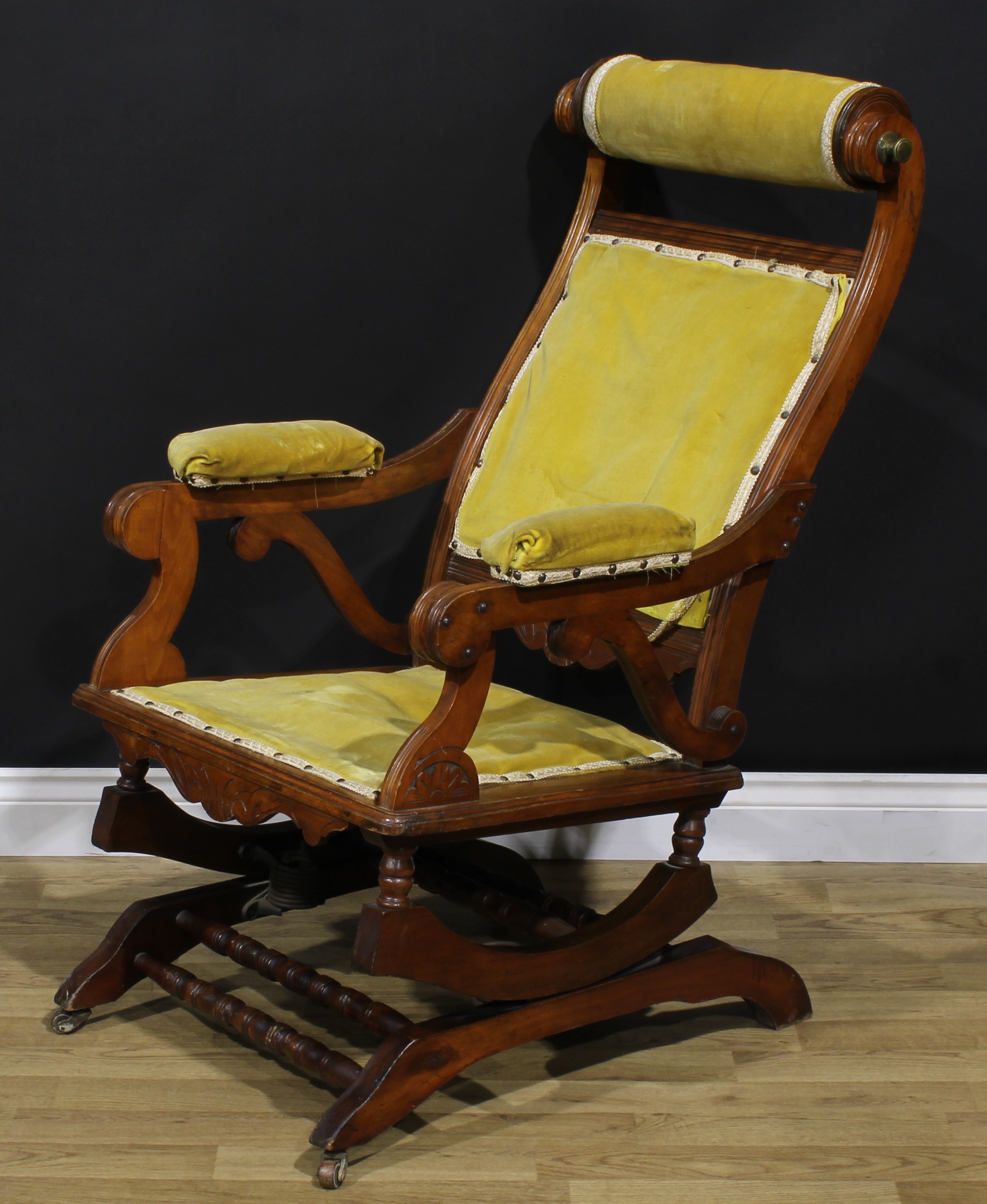 An unusual 19th century American walnut rocking chair, adjustable headrest, shaped arms, reeded - Image 3 of 4