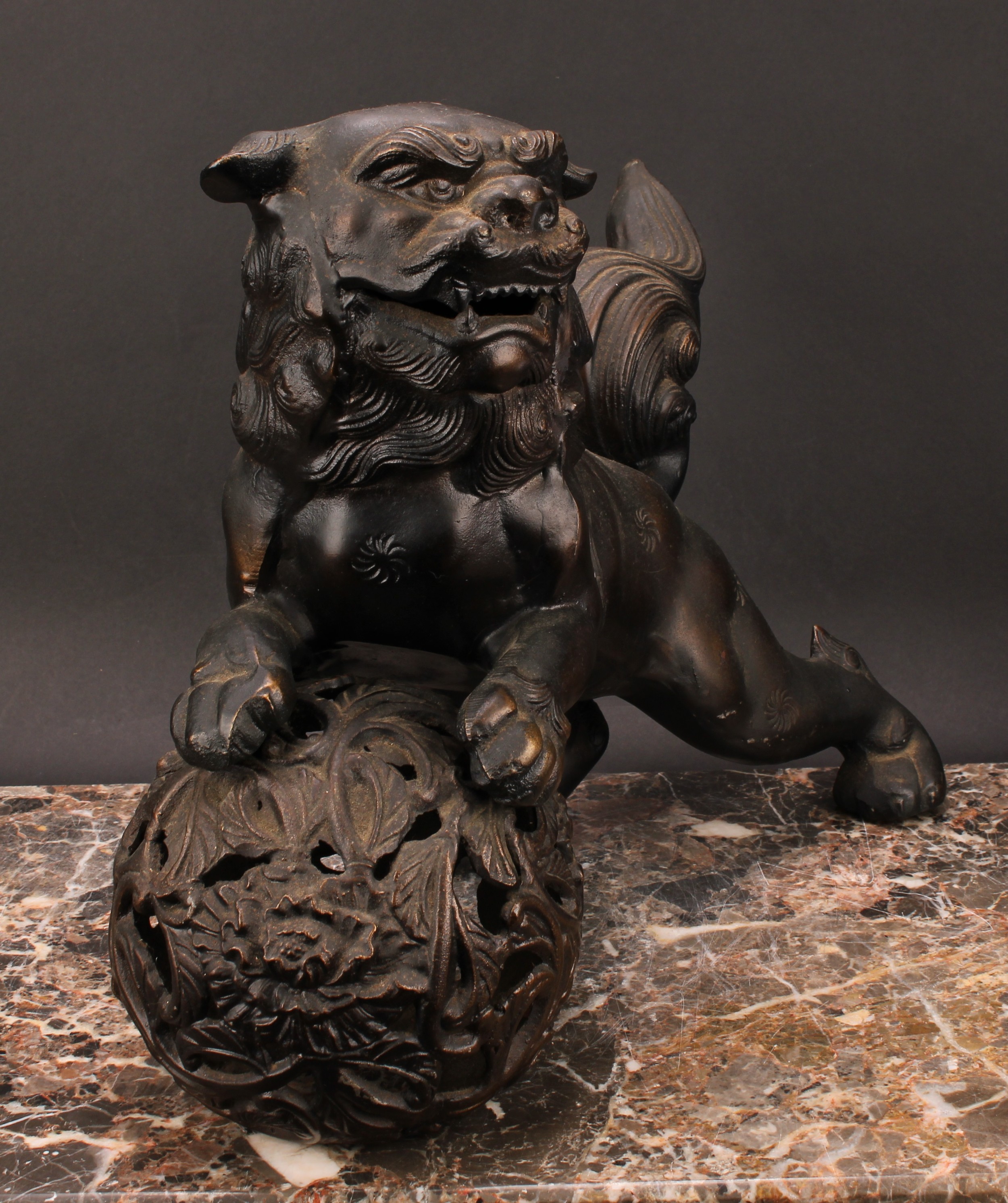 A Japanese bronzed metal koro or incense burner, as a Chinese guardian lion, 32.5cm high - Image 3 of 4