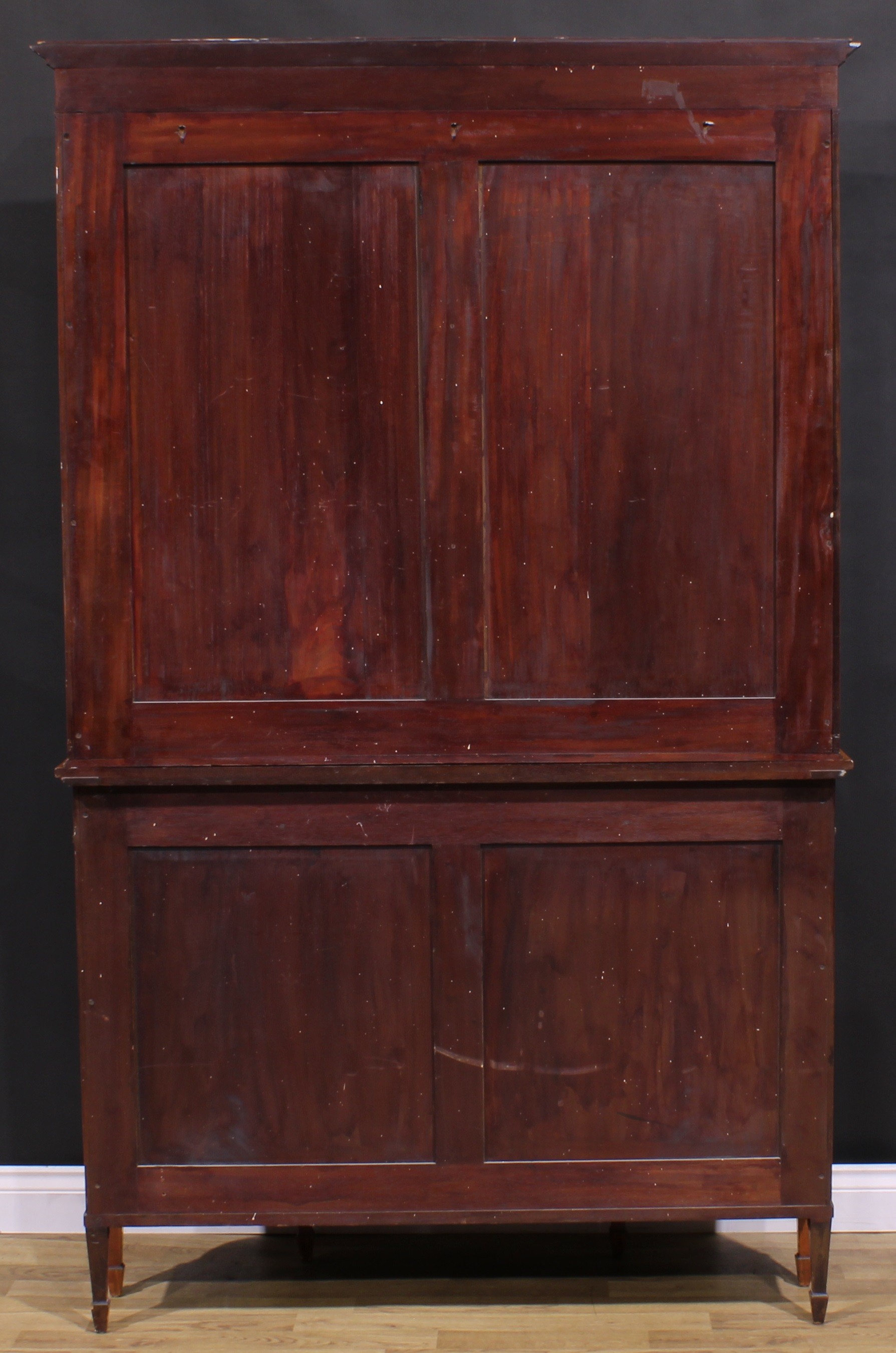 An Edwardian Sheraton Revival tulipwood and rosewood crossbanded satinwood break-centre display - Image 5 of 5
