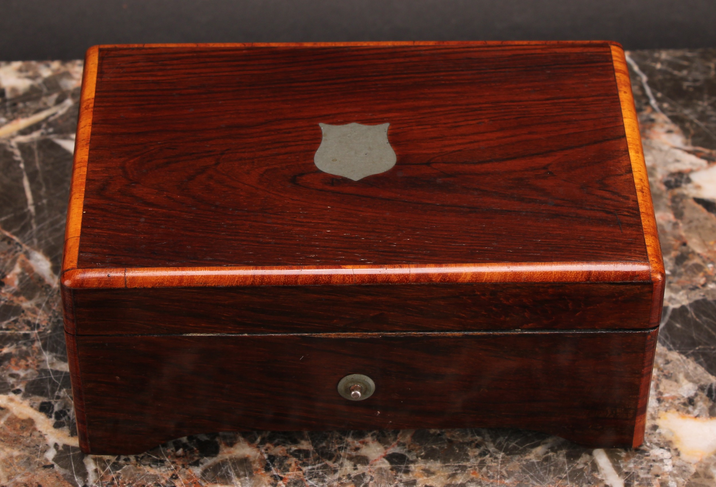 A 19th century satinwood crossbanded rosewood rectangular music box, of small proportions, 6cm - Image 2 of 4