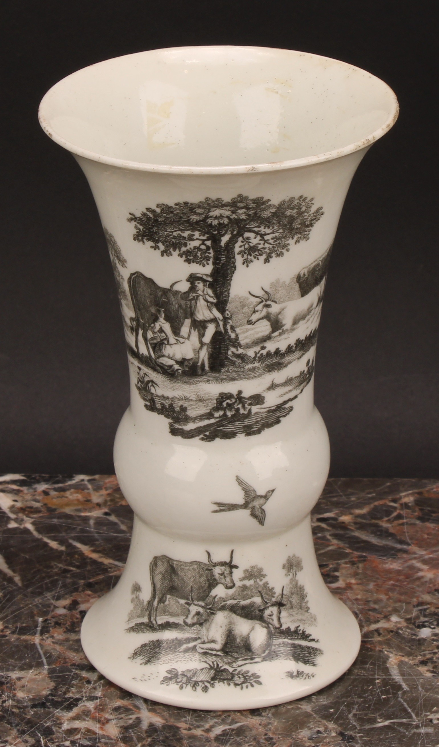 A Worcester 'The Milking Scene' No. 1 trumpet shaped vase, printed in monochrome with an engraving - Image 2 of 6