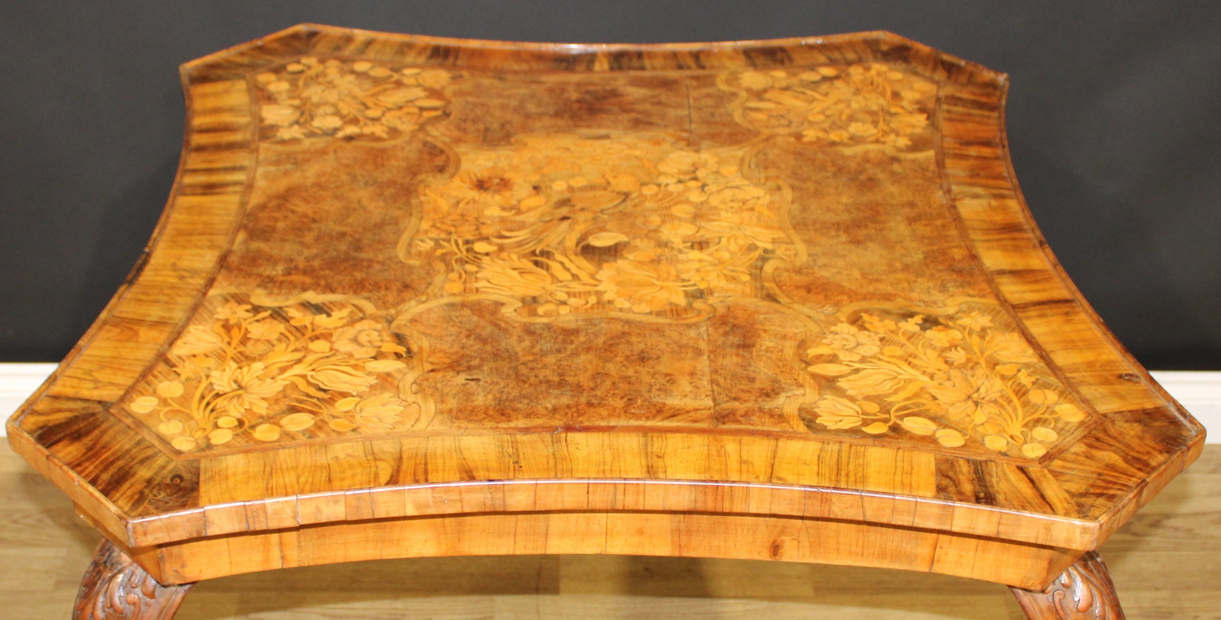A pair of 19th century Italian Sorrento marquetry centre tables, each incurve canted square top - Image 9 of 9