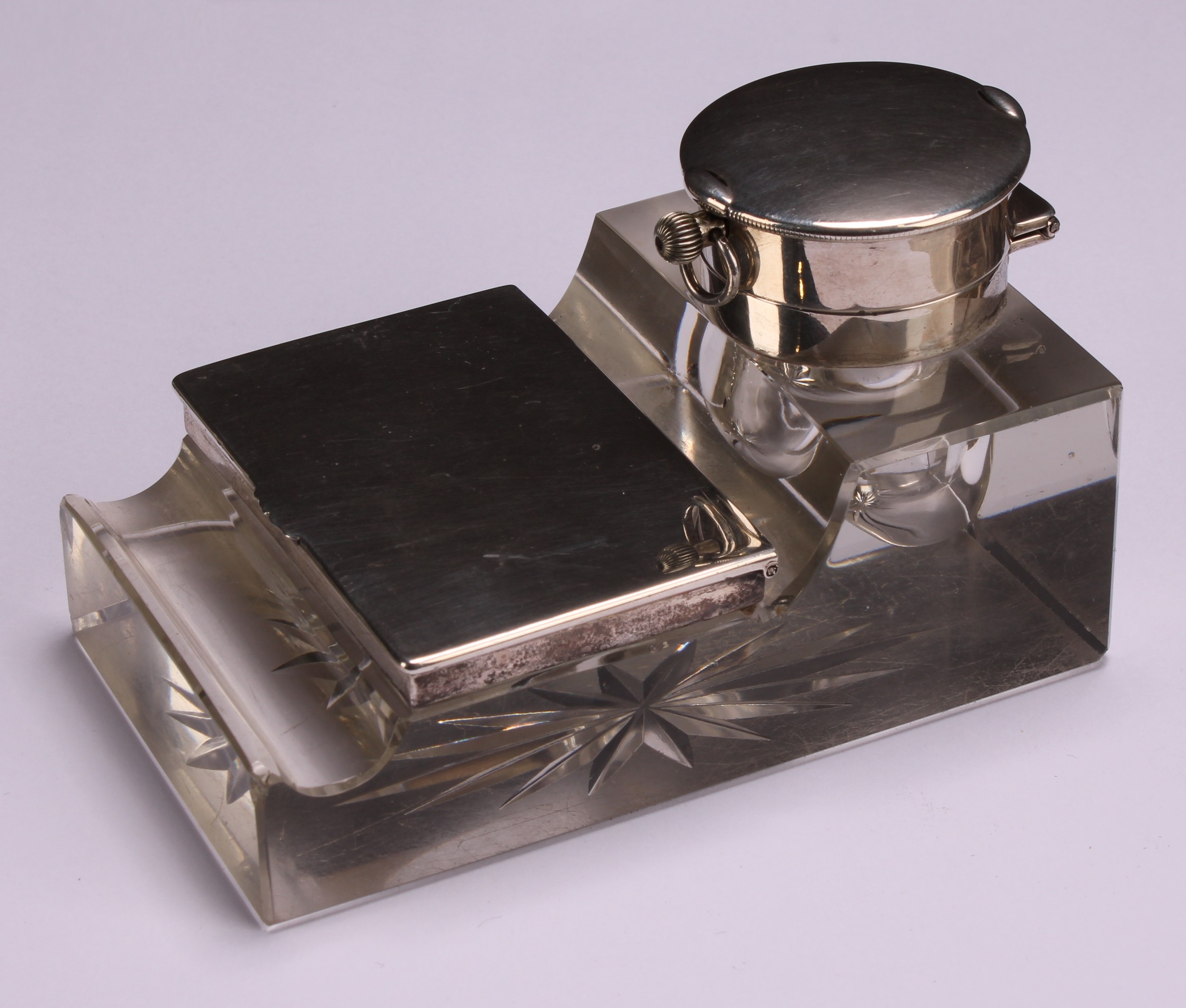 An Edwardian silver combination inkwell, stamp box and pocket watch holder, star-cut base, 11cm - Image 4 of 8