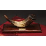 An early 20th century cattle horn table snuff box or mull, push-fitting cover, the rectangular oak