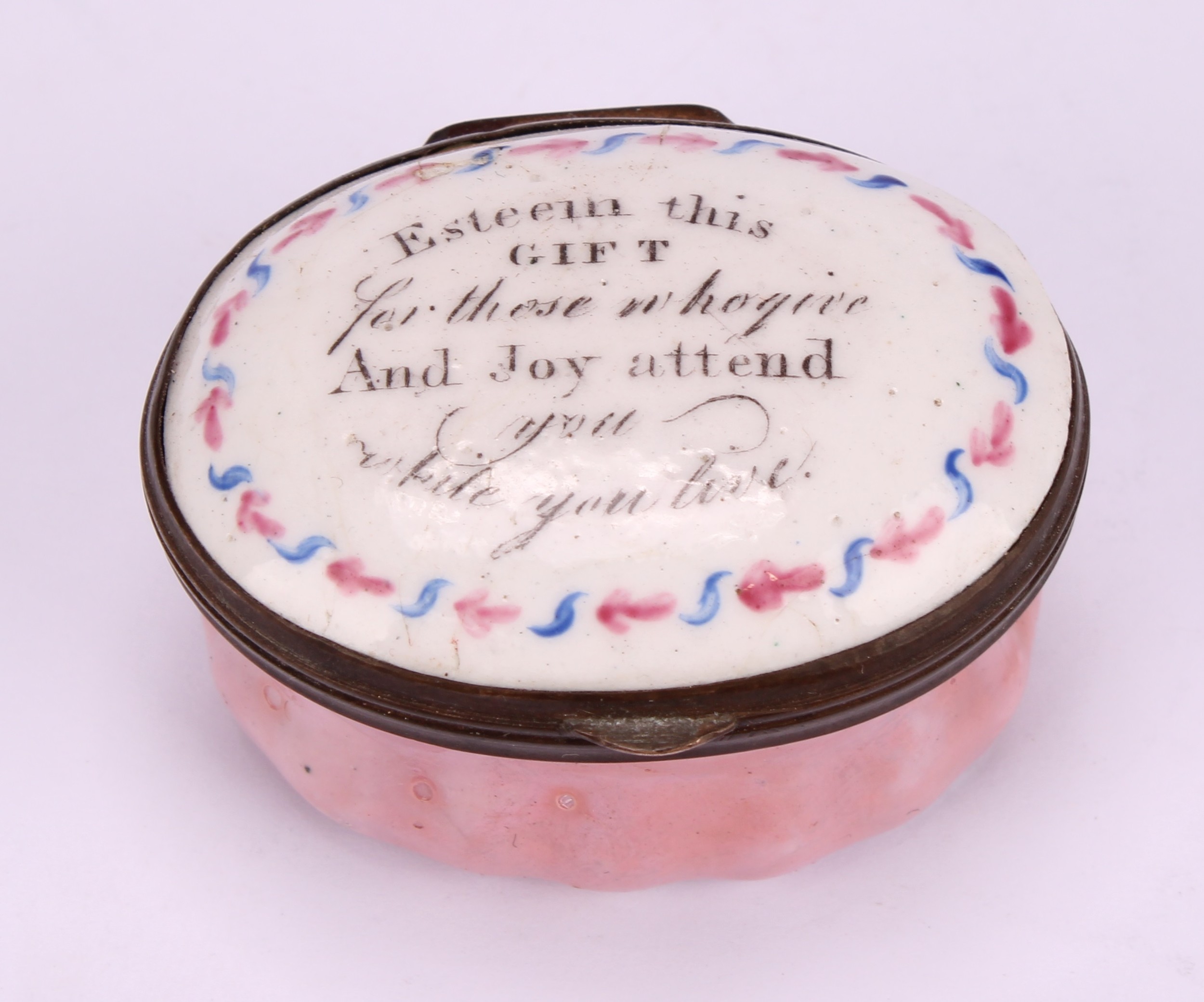 A George III South Staffordshire enamel oval patch box, hinged cover inscribed Esteem This Gift - Image 2 of 4