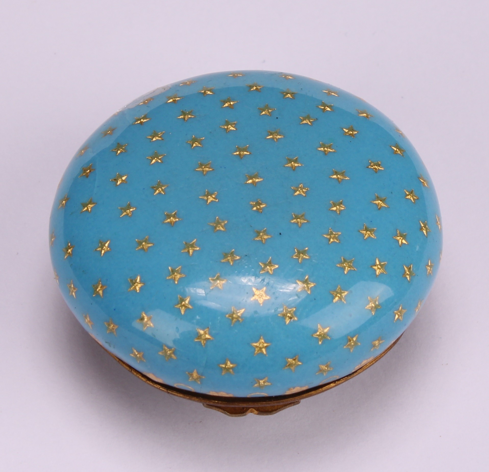 A 19th century French Palais Royal enamel circular rouge box, hinged cover decorated with a swallow, - Image 5 of 5