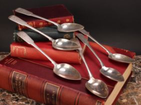A set of six Scottish Provincial silver Fiddle pattern tablespoons, 22cm long, Robert Keay, Perth,