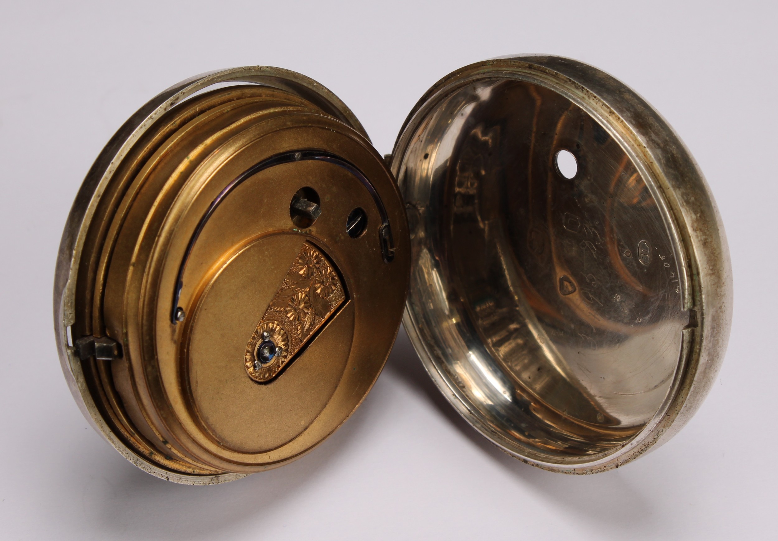 A Victorian silver pair case pocket watch, by D. Bowen, Alfreton, 5cm engine turned dial applied - Image 4 of 7