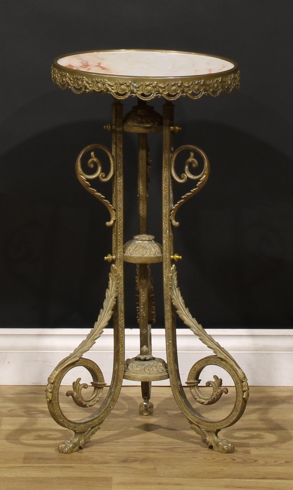 An early 20th century French brass and onyx tripod guéridon or plant stand, circular top, the - Image 2 of 3