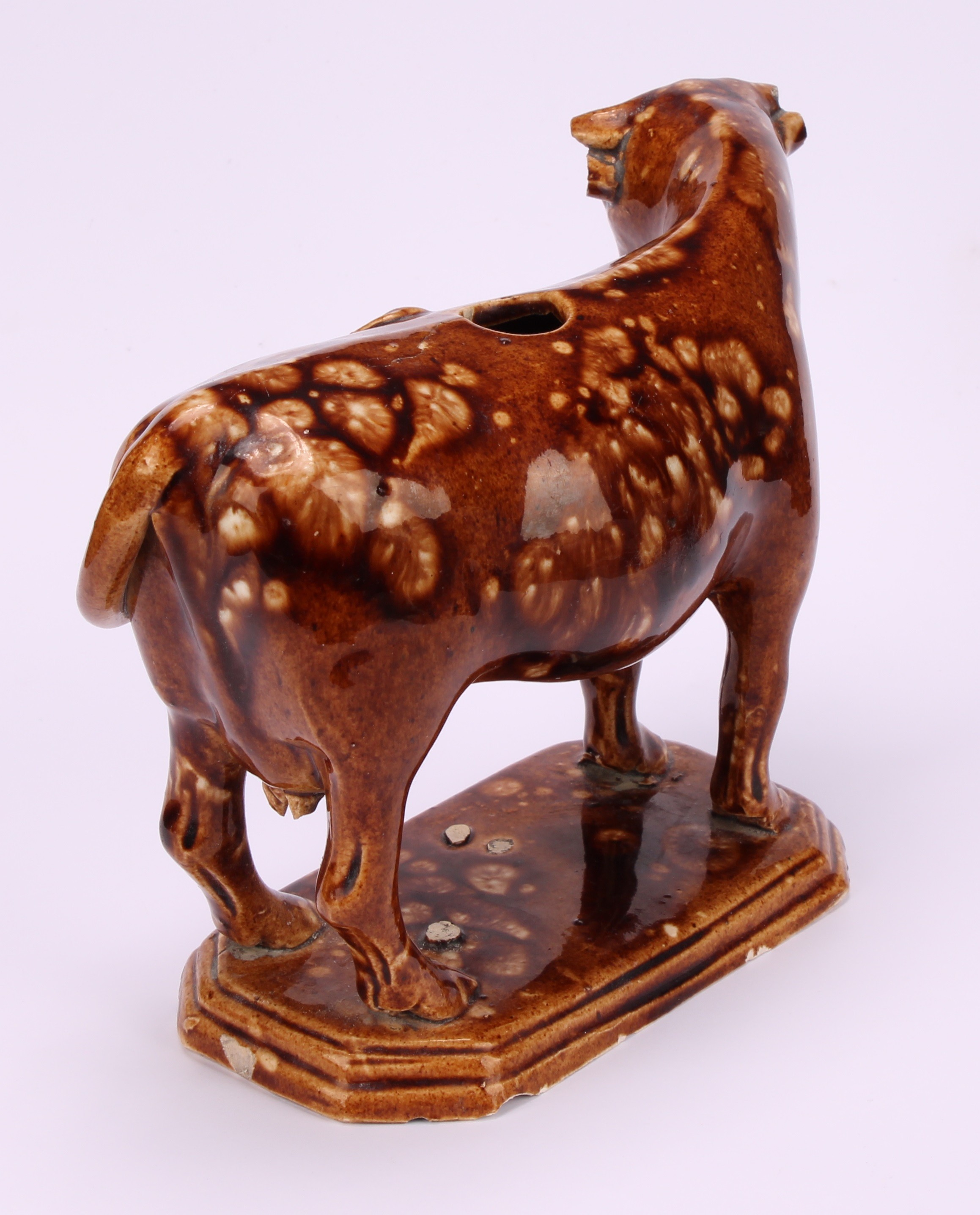 An early 19th Staffordshire spongeware cow creamer, as a dairy cow, 12cm; a 19th century - Image 8 of 11