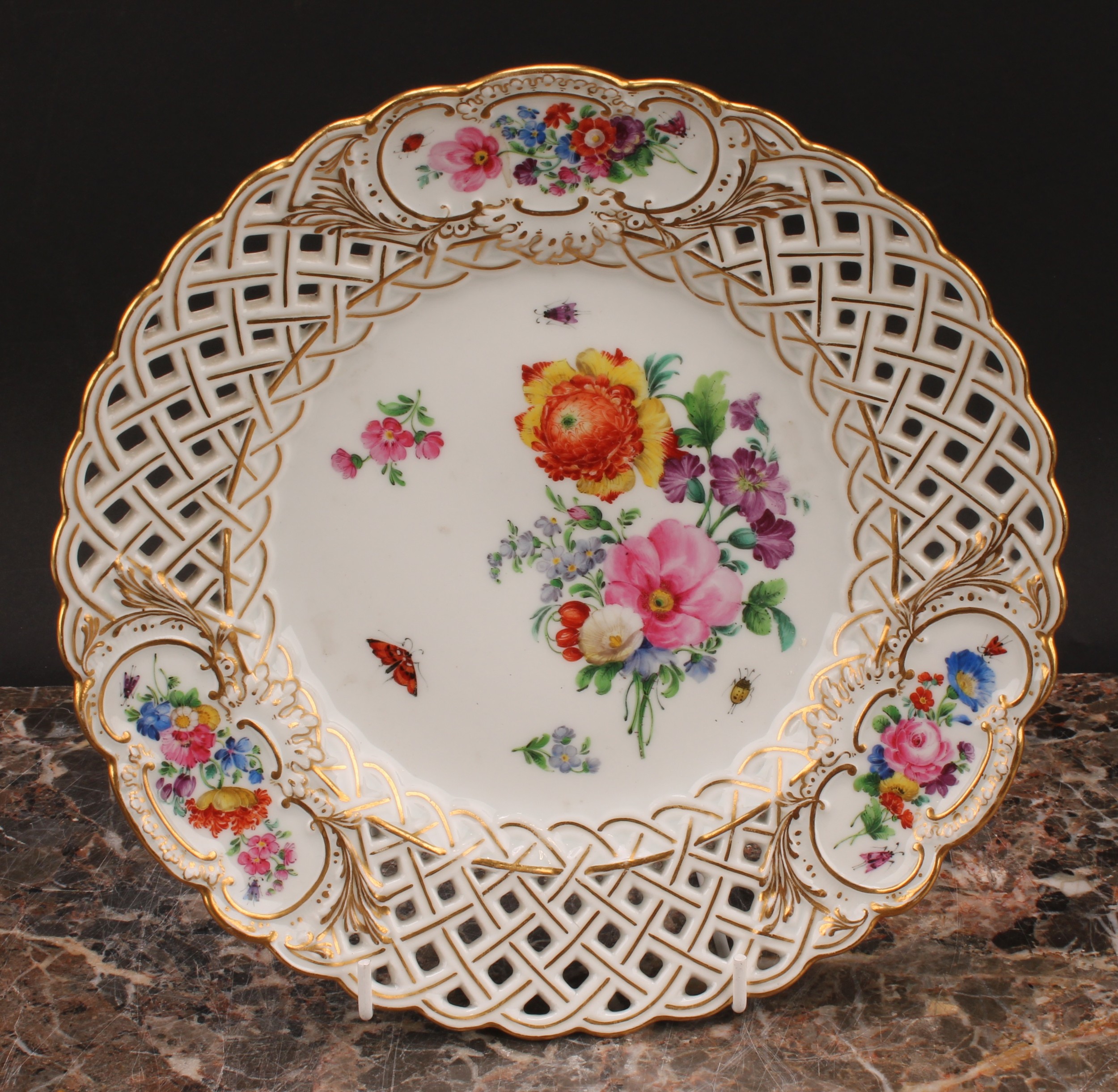 A set of six German porcelain shaped circular plates, decorated with flowers, pierced borders picked - Image 6 of 13