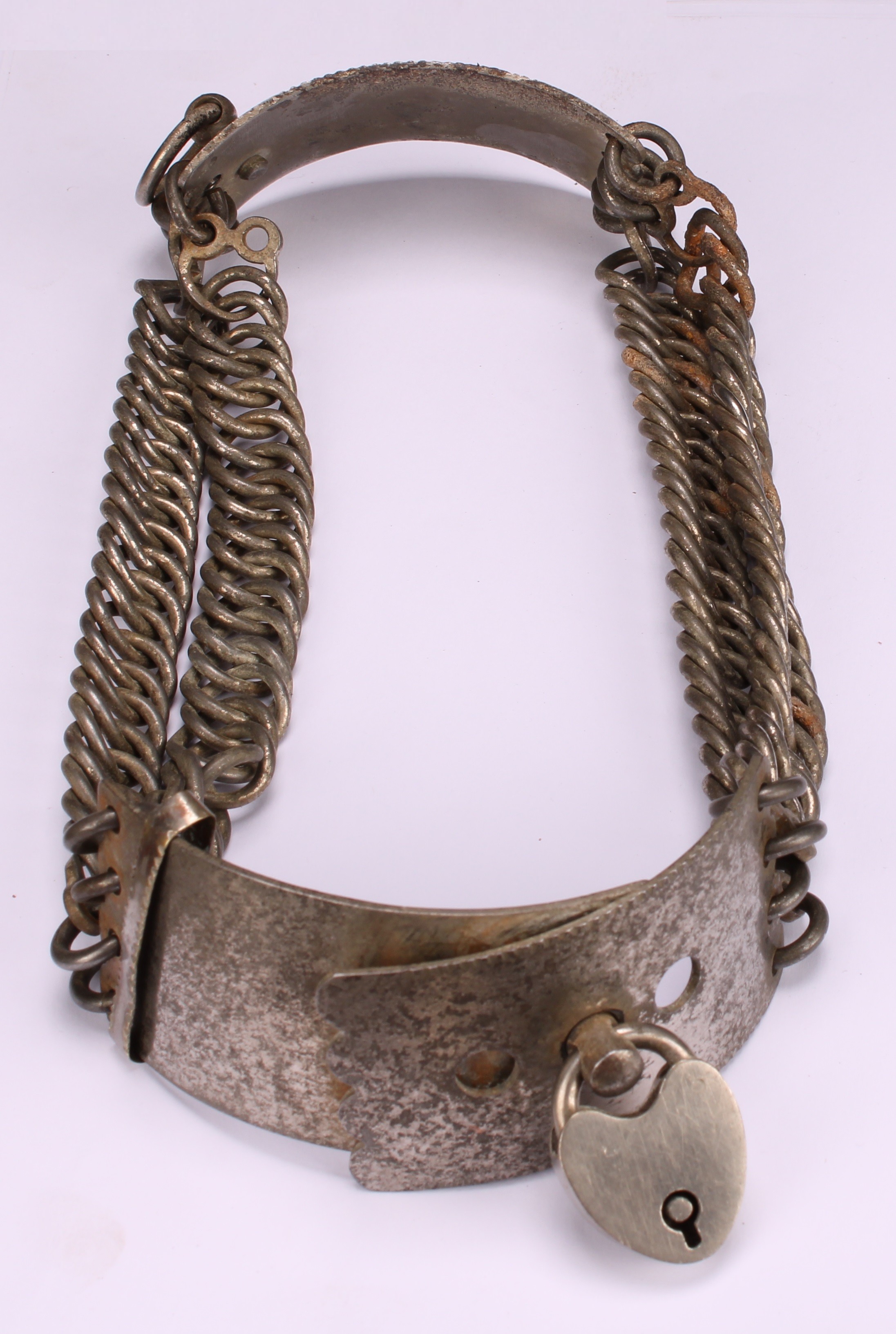 A 19th century American chain-link dog collar, the rectangular plaque inscribed Dr J Hyndman, 46 - Image 4 of 5