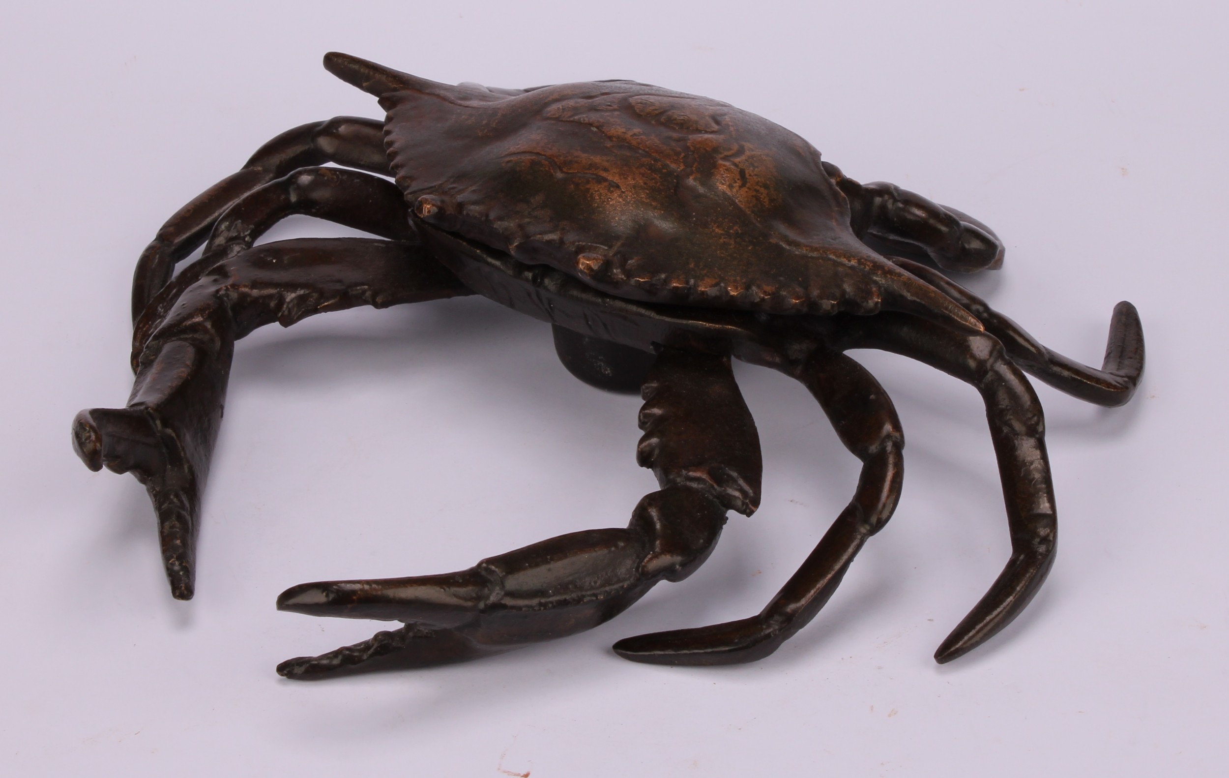 A bronze novelty inkwell, cast as a crab, 18cm wide - Image 3 of 4