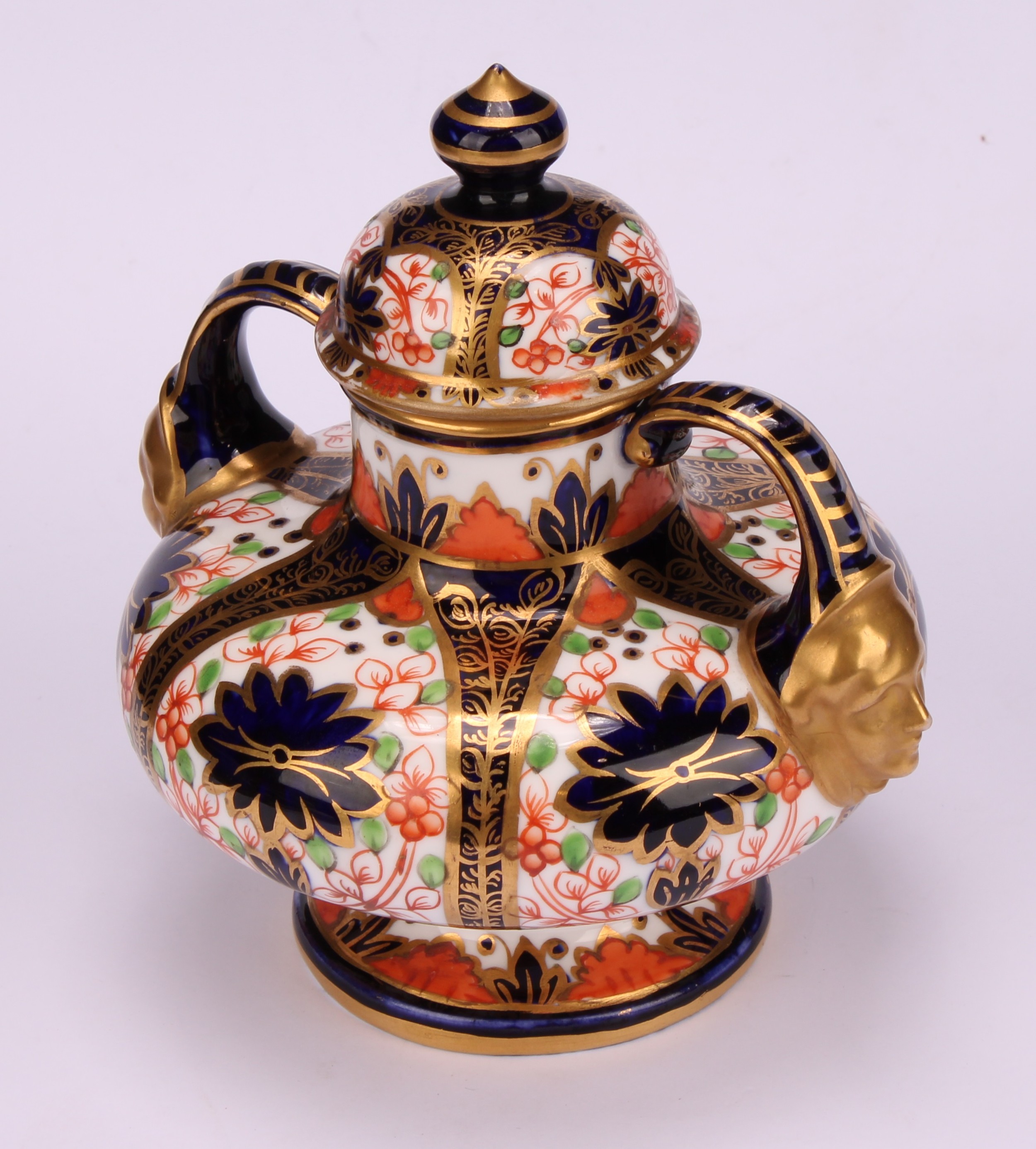 A Royal Crown Derby Imari pattern compressed ovoid two-handled pedestal vase, domed cover, scroll - Image 5 of 7