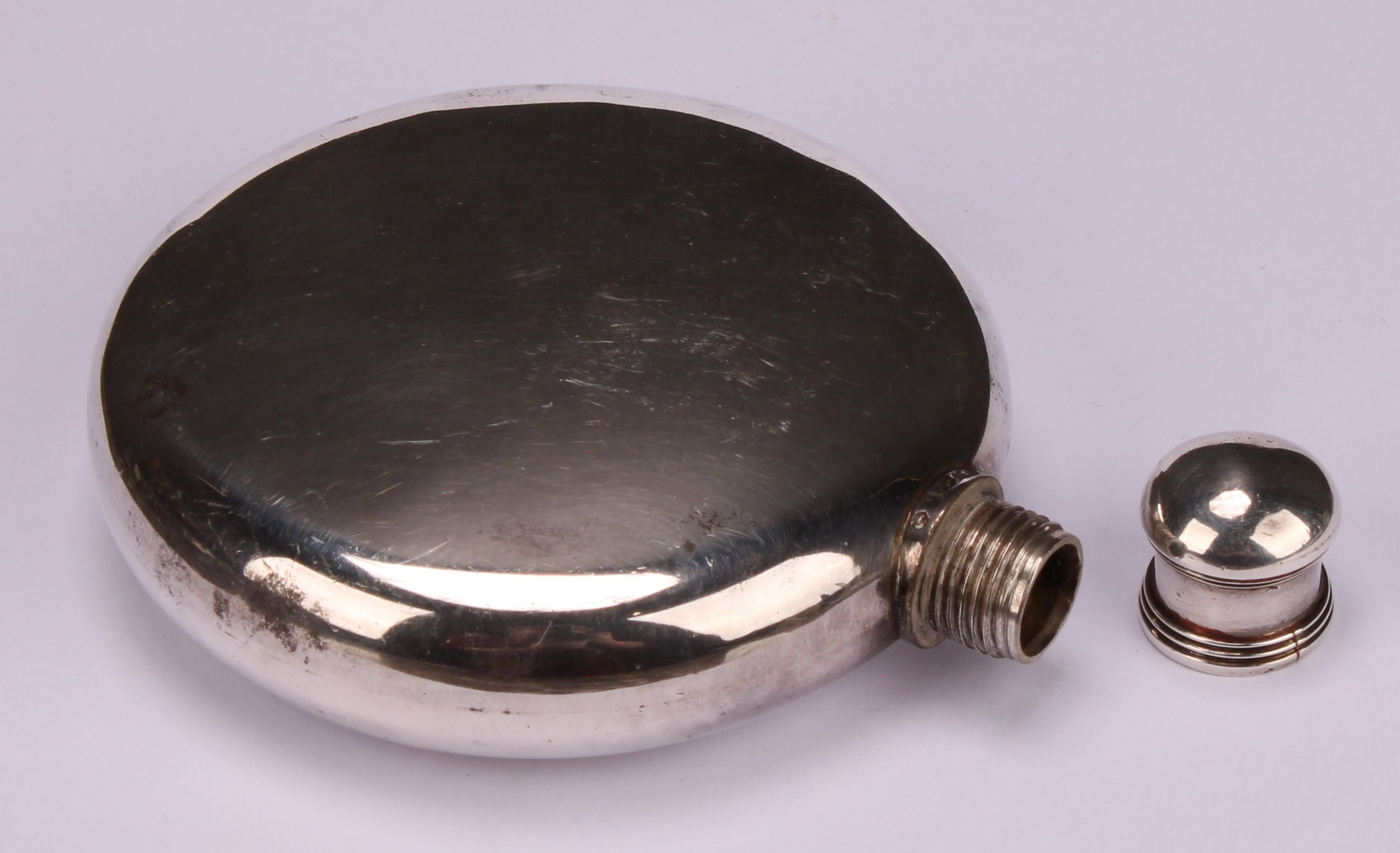 A Victorian silver circular pocket flask, quite plain, screw-fitting cover, 9.5cm long, London c. - Image 4 of 5