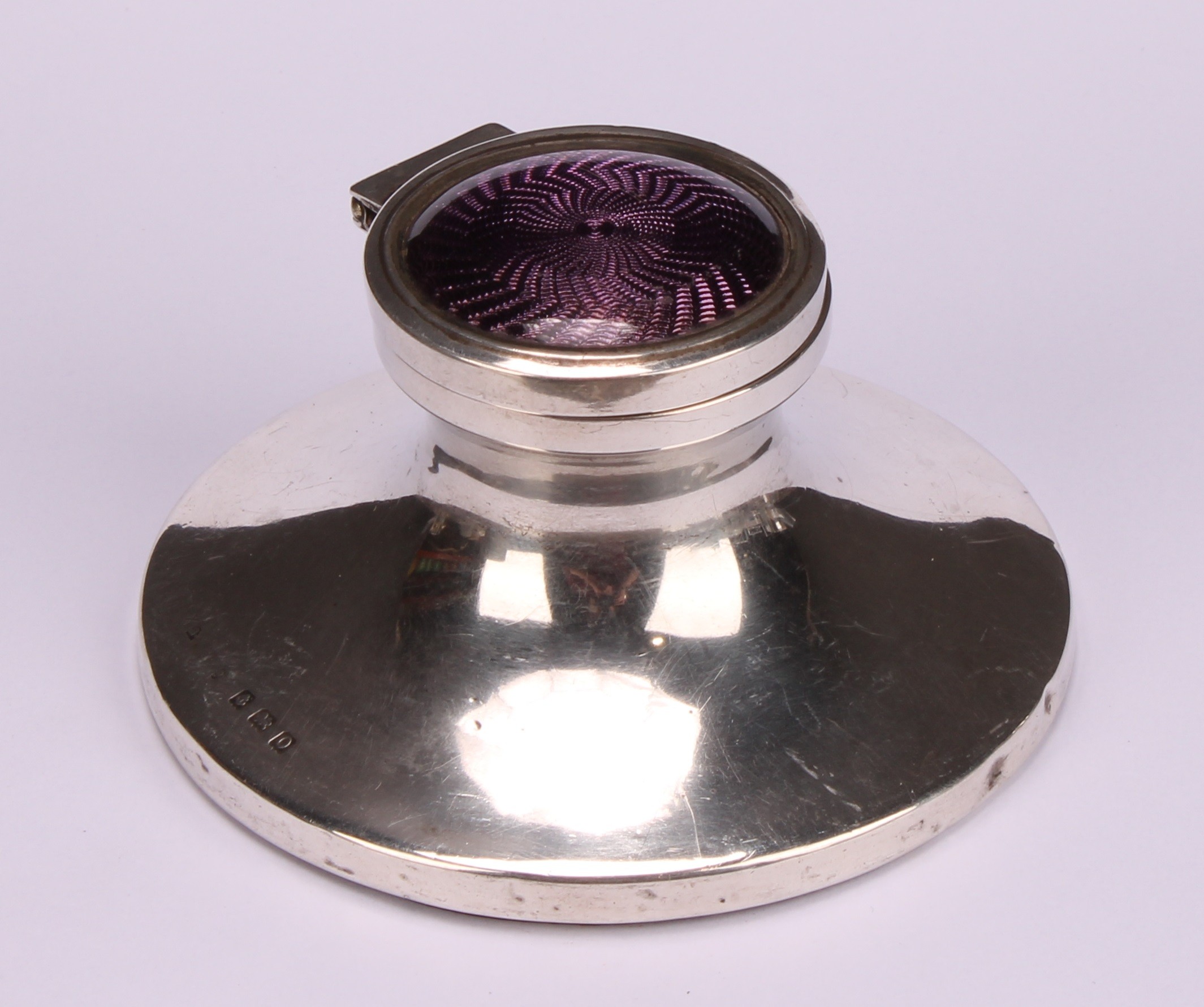 A George V silver and guilloche enamel capstan inkwell, hinged cover decorated in tones of purple, - Image 3 of 5