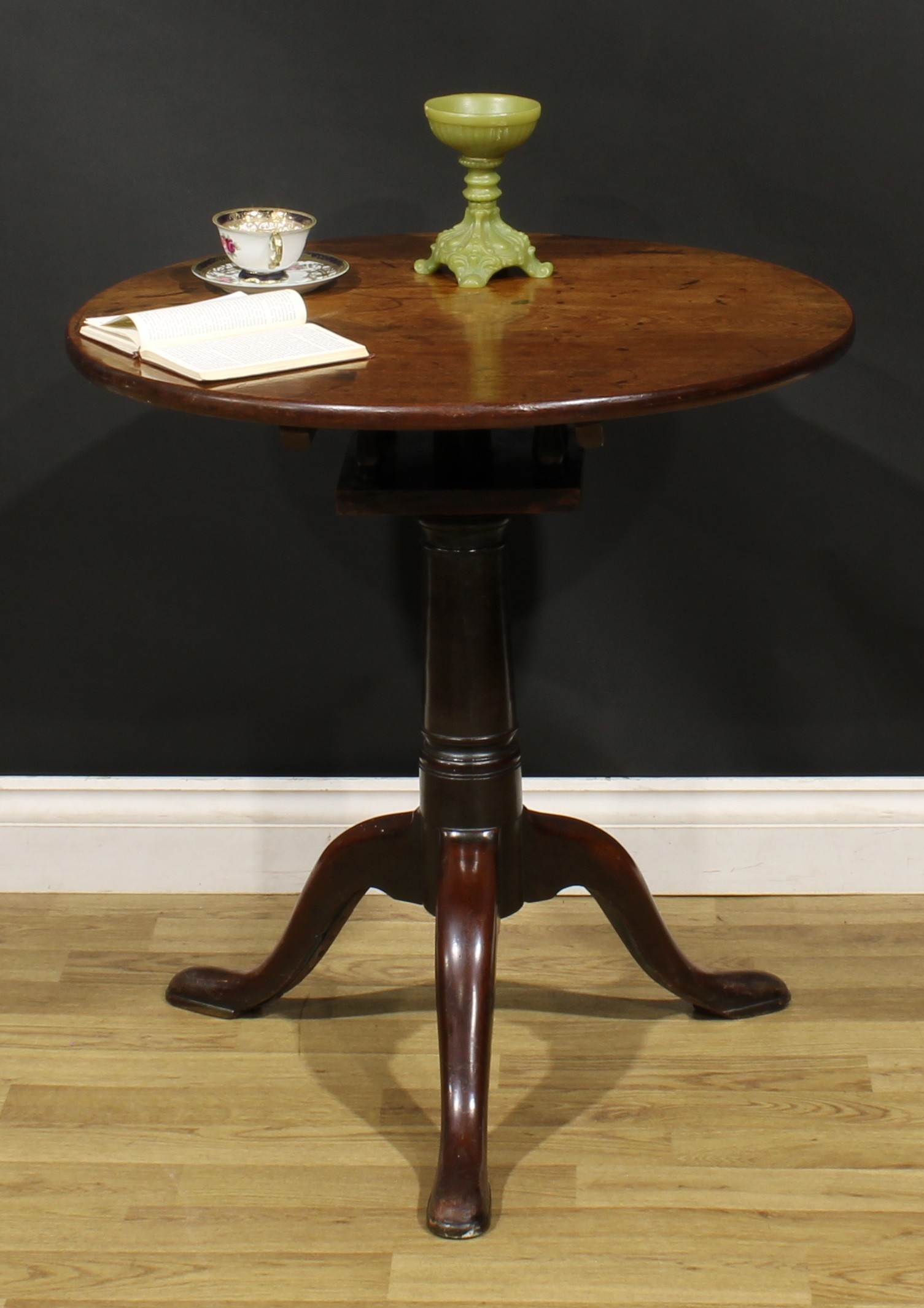 A George III mahogany birdcage tripod occasional table, one-piece circular tilting top, cannon