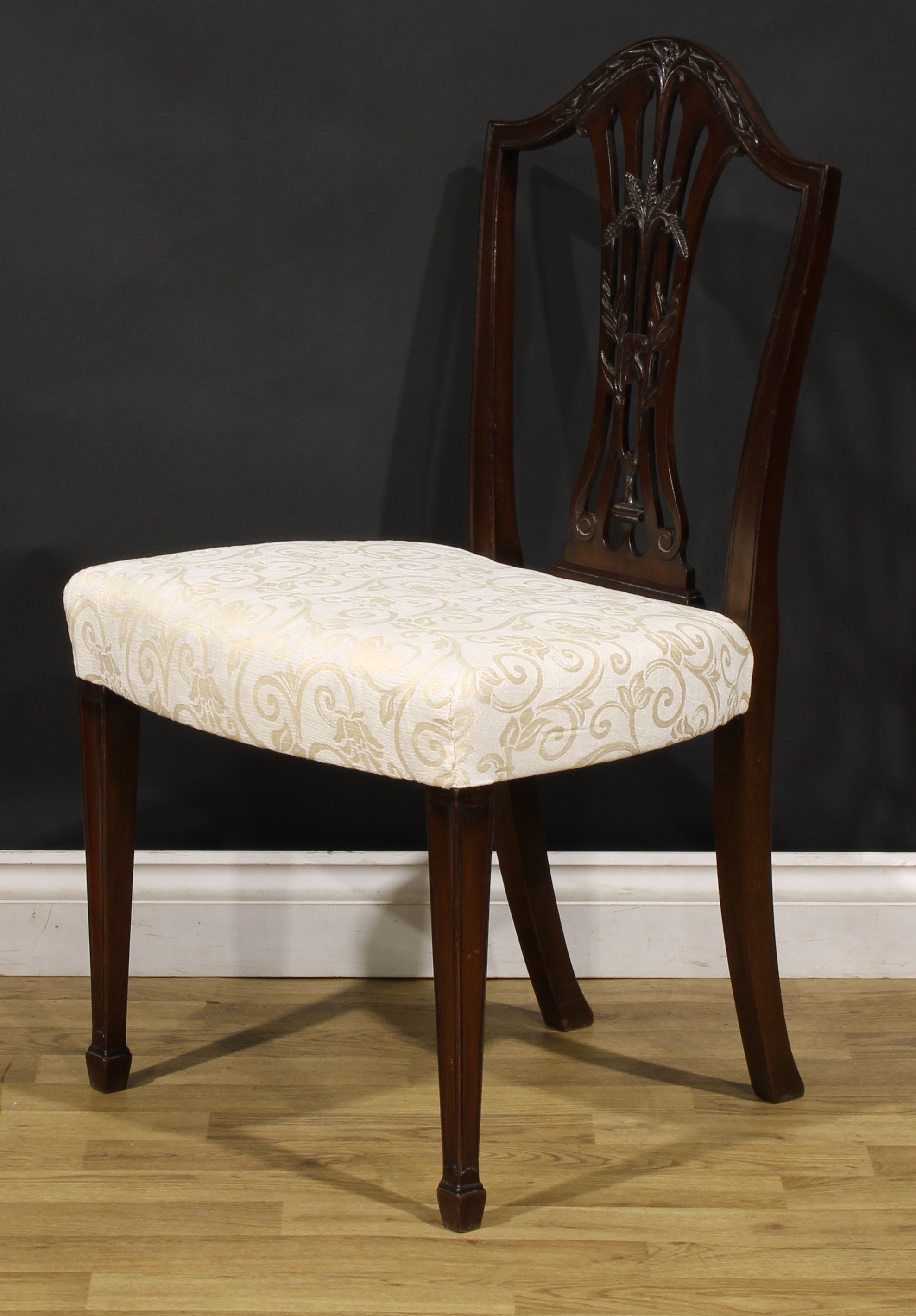 A set of eight Hepplewhite Revival mahogany dining chairs, comprising six side chairs and a pair - Image 8 of 9