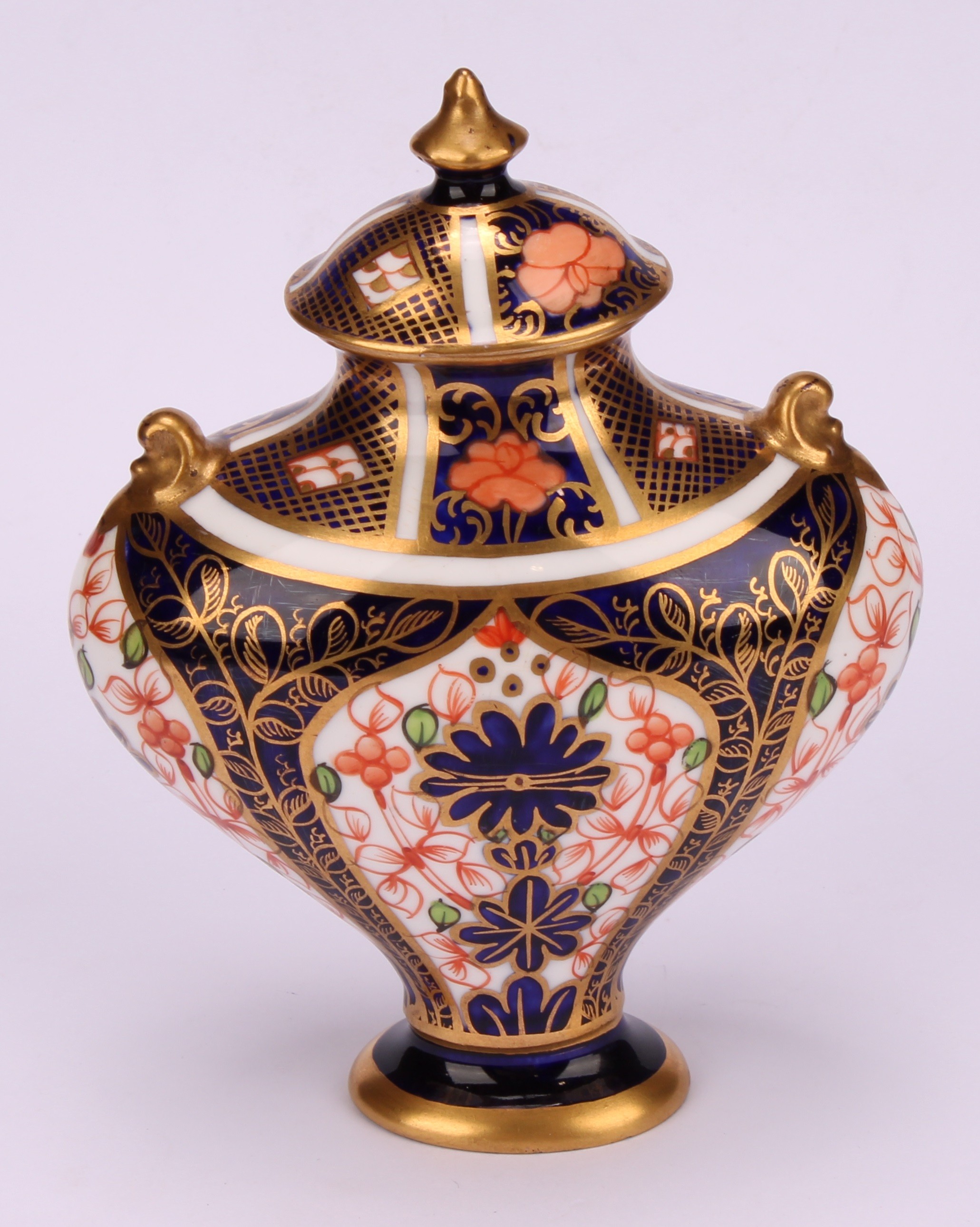 An associated pair of Royal Crown Derby 1128 Imari pattern flattened ovoid pedestal vases, oval - Image 3 of 12