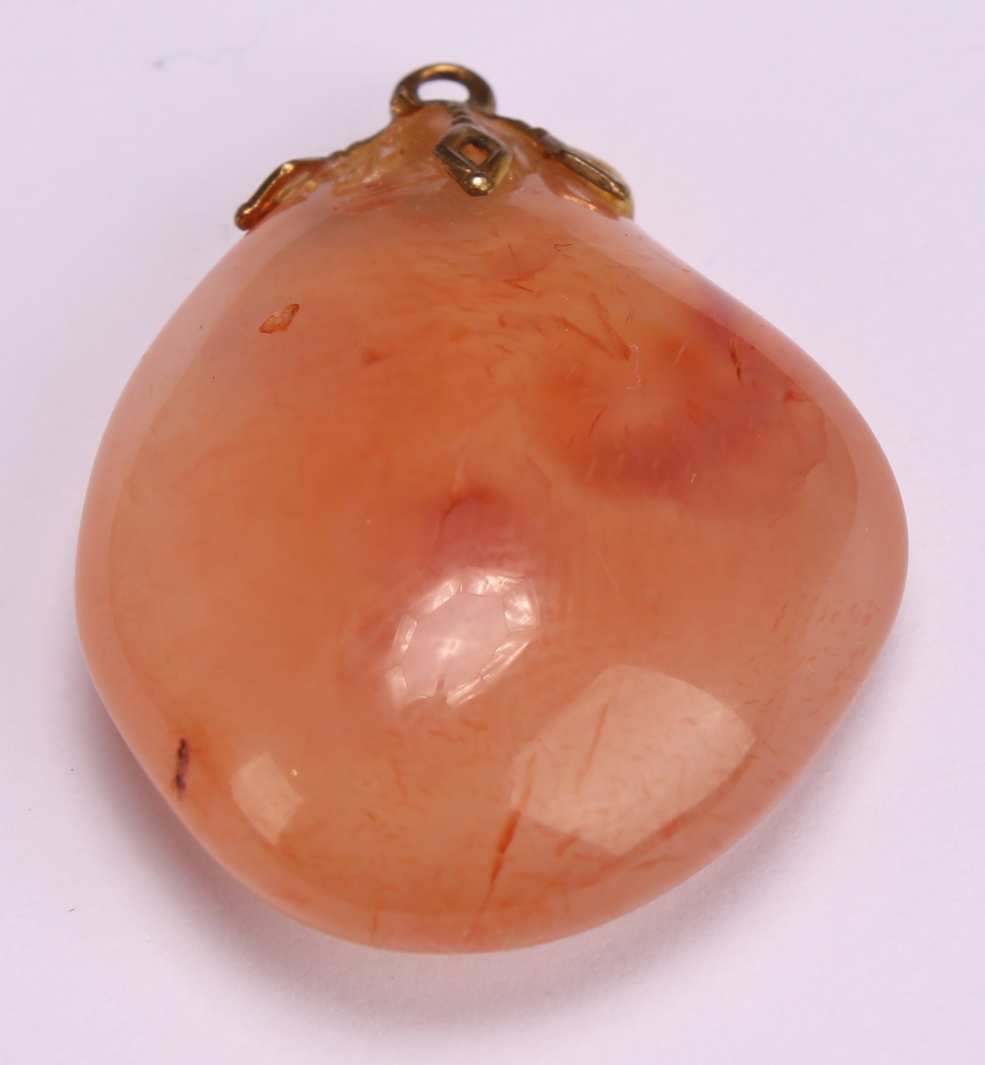 A Victorian gold coloured metal oval pendant, engraved with scrolls and centred by fruiting branches - Image 5 of 6