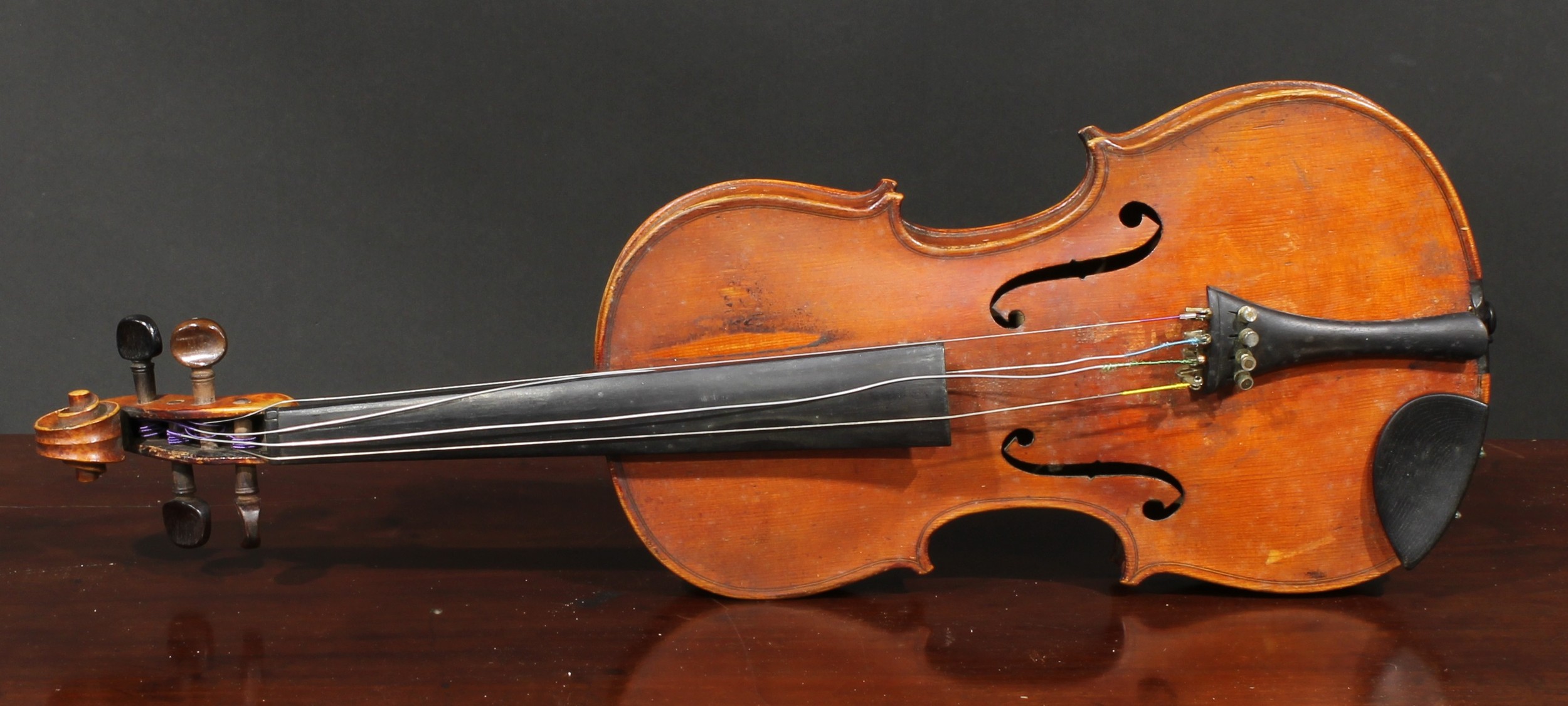 A German violin, the two-piece back 36cm long excluding button, paper label printed Manufactured - Image 2 of 10