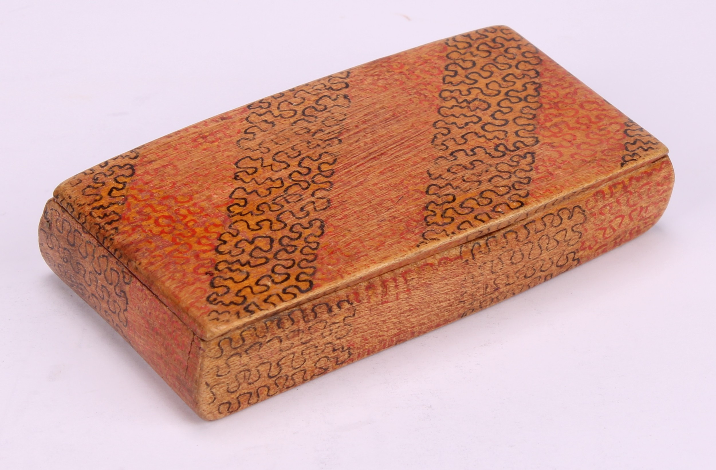 A large 19th century rounded rectangular treen snuff box, probably Scottish, integral hinge, the - Bild 10 aus 10