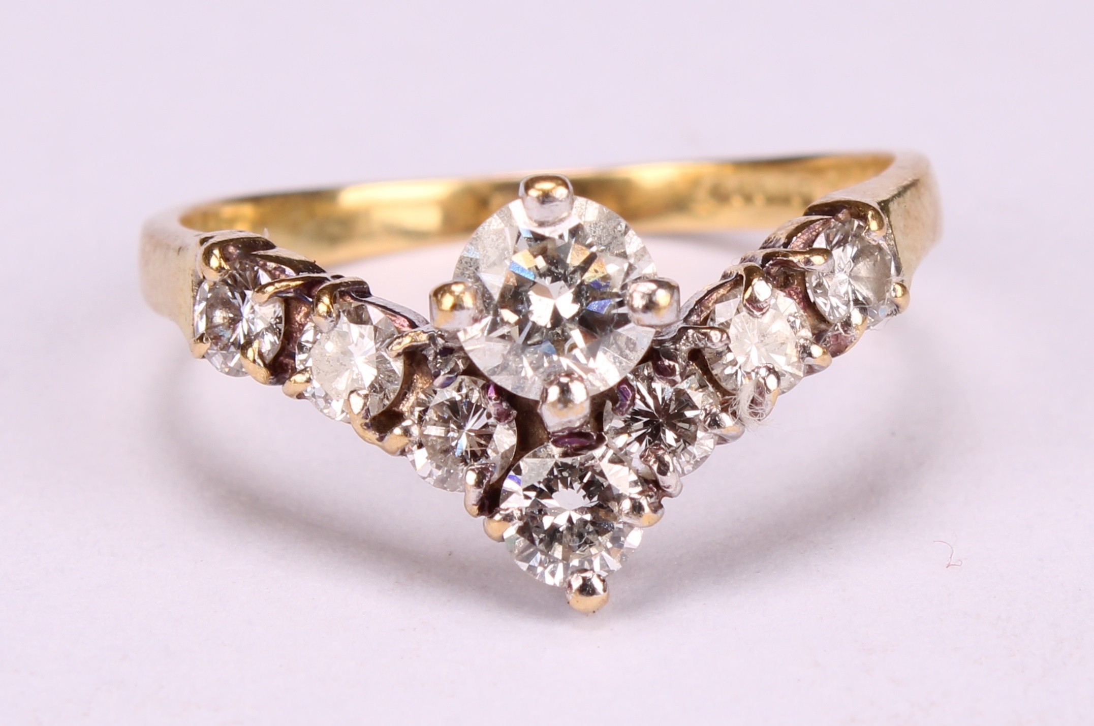 A diamond V ring, set with eight round brilliant cut diamonds, total estimated diamond weight 1. - Image 4 of 5