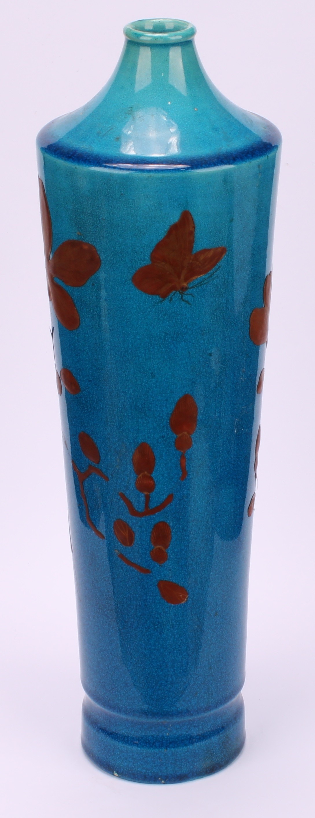 A Japanese Awaji tapered cylindrical vase, decorated in gilt with a bird, a butterfly and - Image 4 of 5