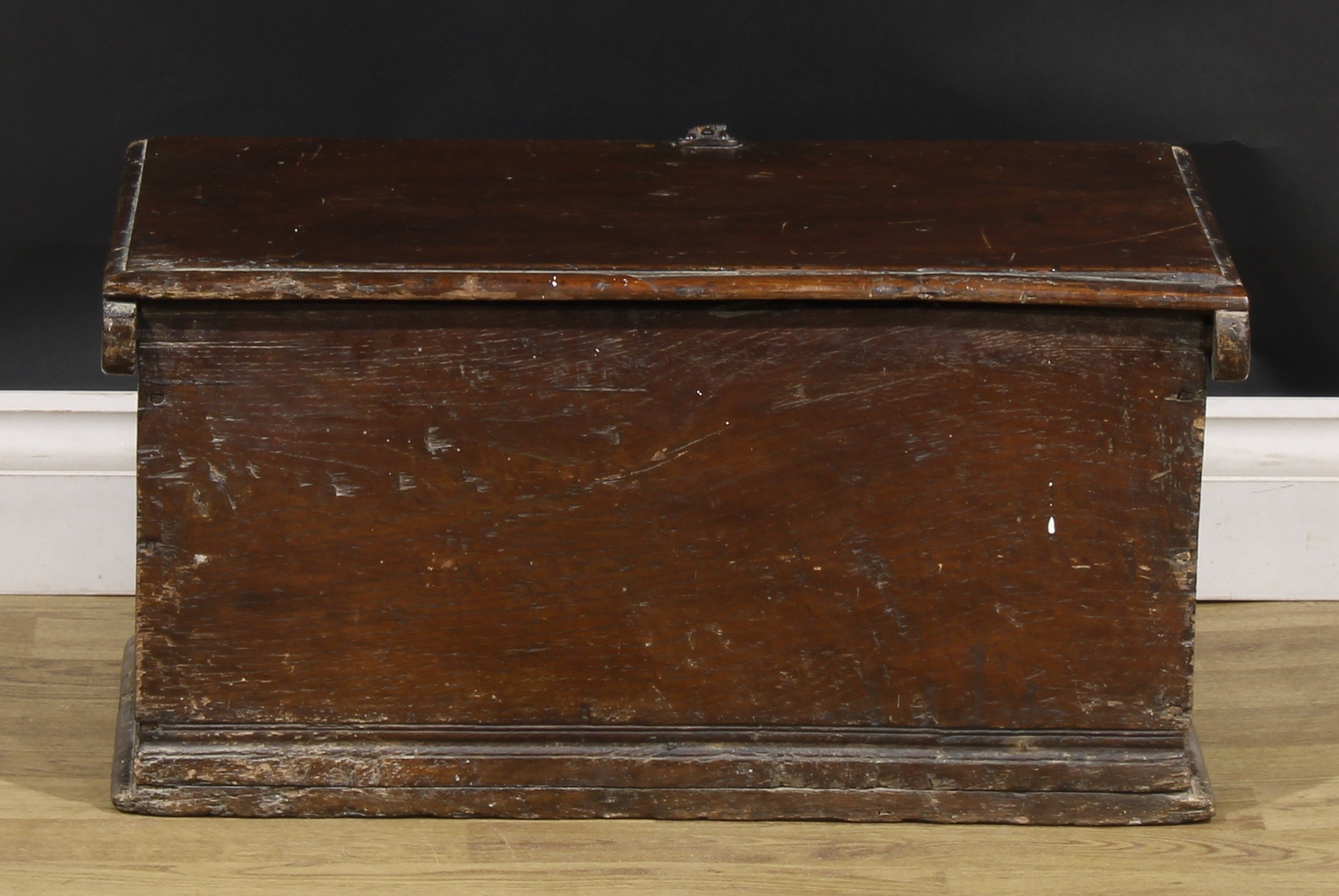 A 17th/early 18th century oak six-plank boarded table box, hinged cover, the front carved with - Image 5 of 5