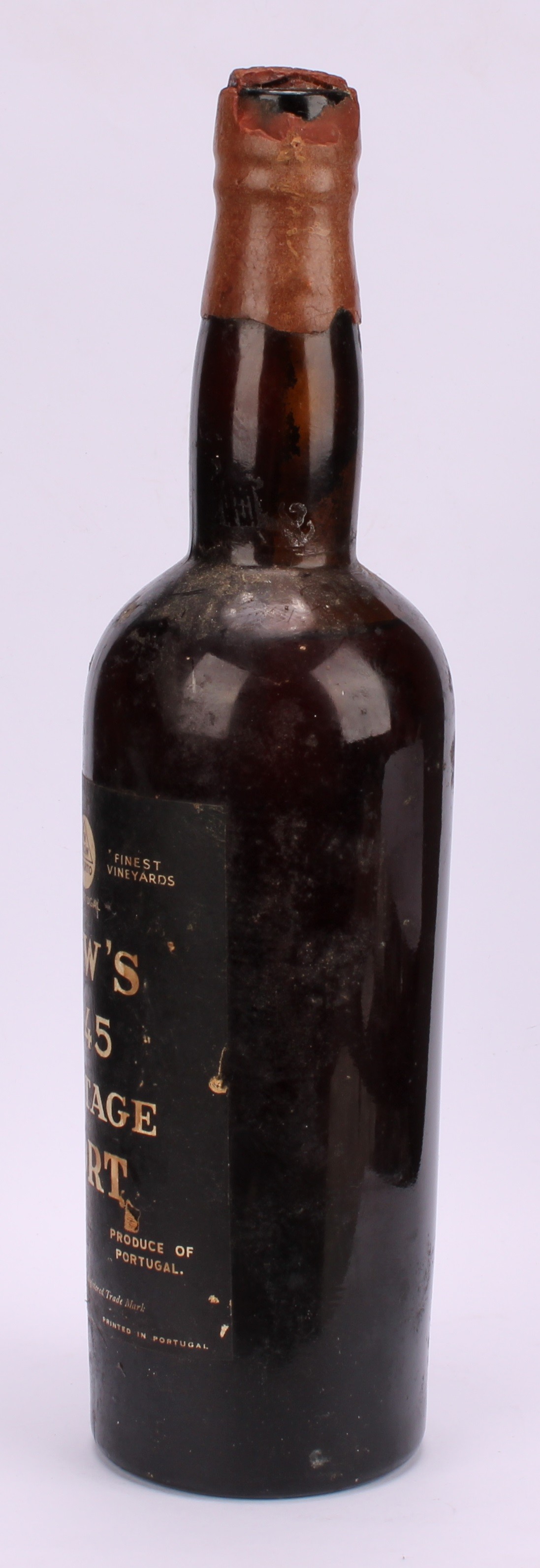 Wines and Spirits - Dow's 1945 Vintage Port, level mid shoulder, seal present but part missing - Image 3 of 3