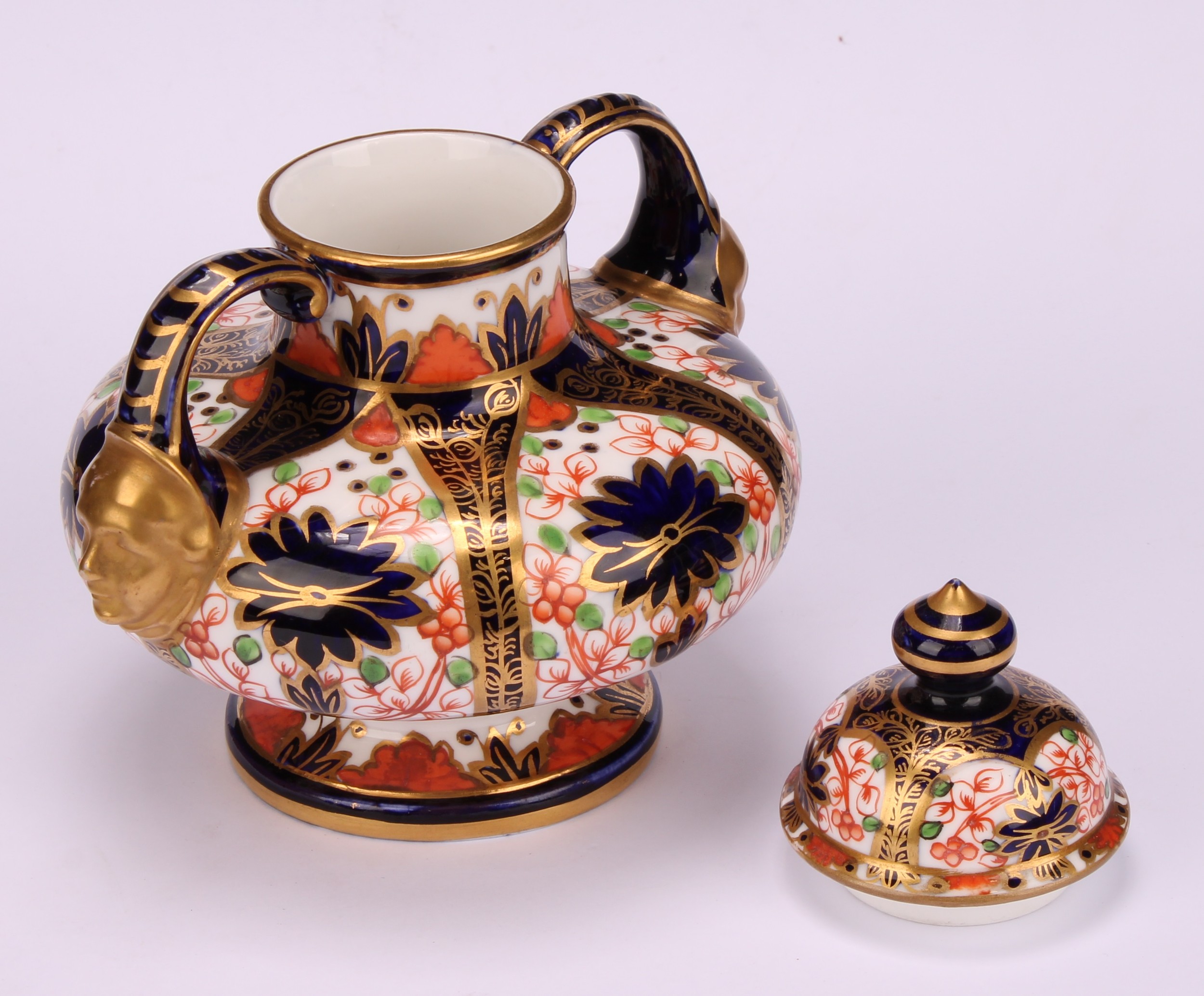 A Royal Crown Derby Imari pattern compressed ovoid two-handled pedestal vase, domed cover, scroll - Image 4 of 7