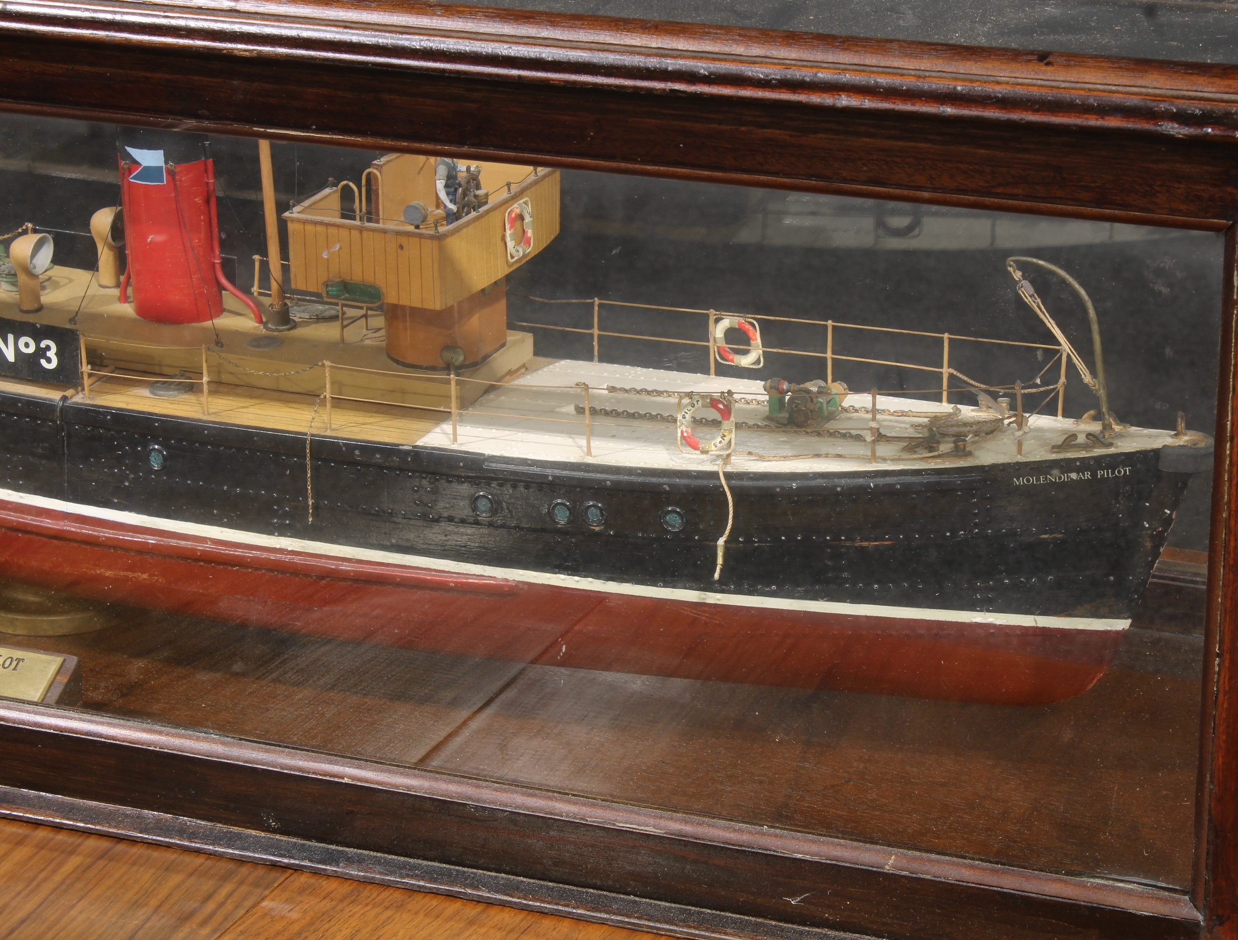 A large model ship, Molendinar Pilot No.3 Glasgow, glazed mahogany case, 37cm high, 123cm wide, 40cm - Image 2 of 3