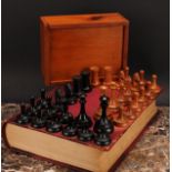 A mid-20th century beech and ebonised chess set, of Zagreb or Dubrovnik type pattern, the Kings