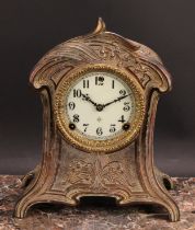 An American Art Nouveau mantel clock, by W M L Gilbert Clock Co, Winstead Massachusetts, 10cm dial
